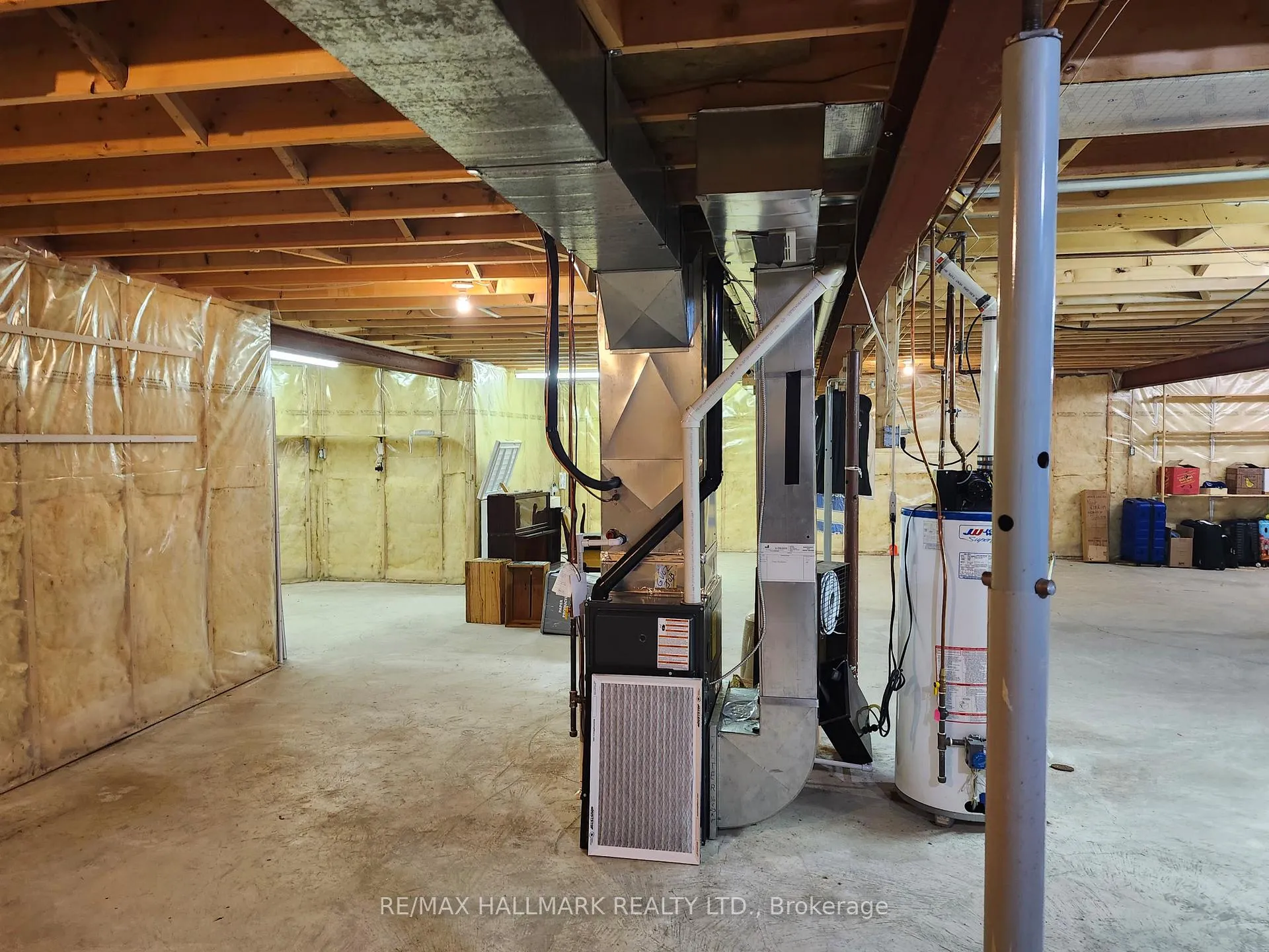 Photo 27 of 8 Greenfield Place, Wilmot — HOMEH