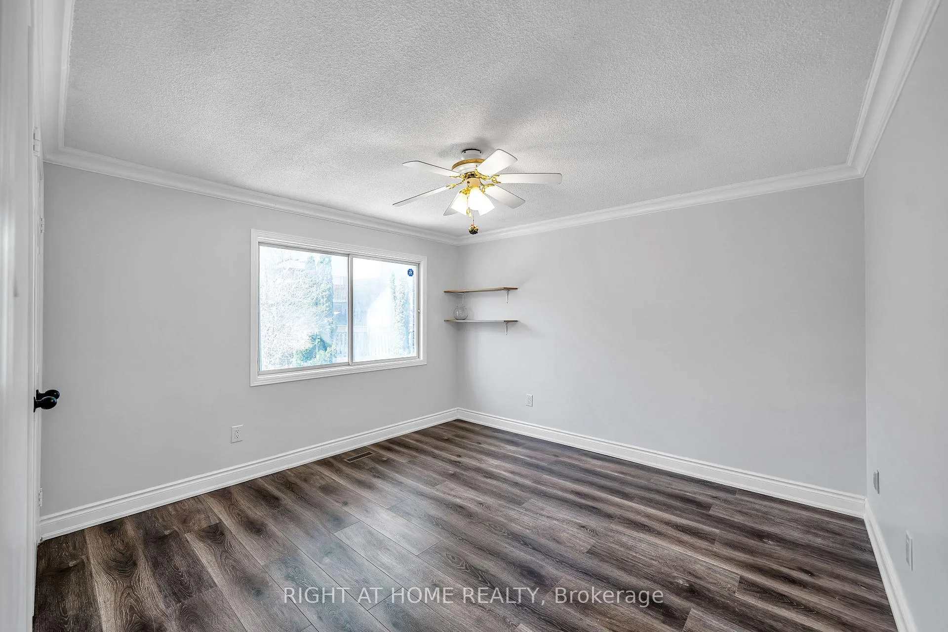 Photo 26 of 1657 Dellbrook Avenue, Pickering, Brock Ridge — HOMEH