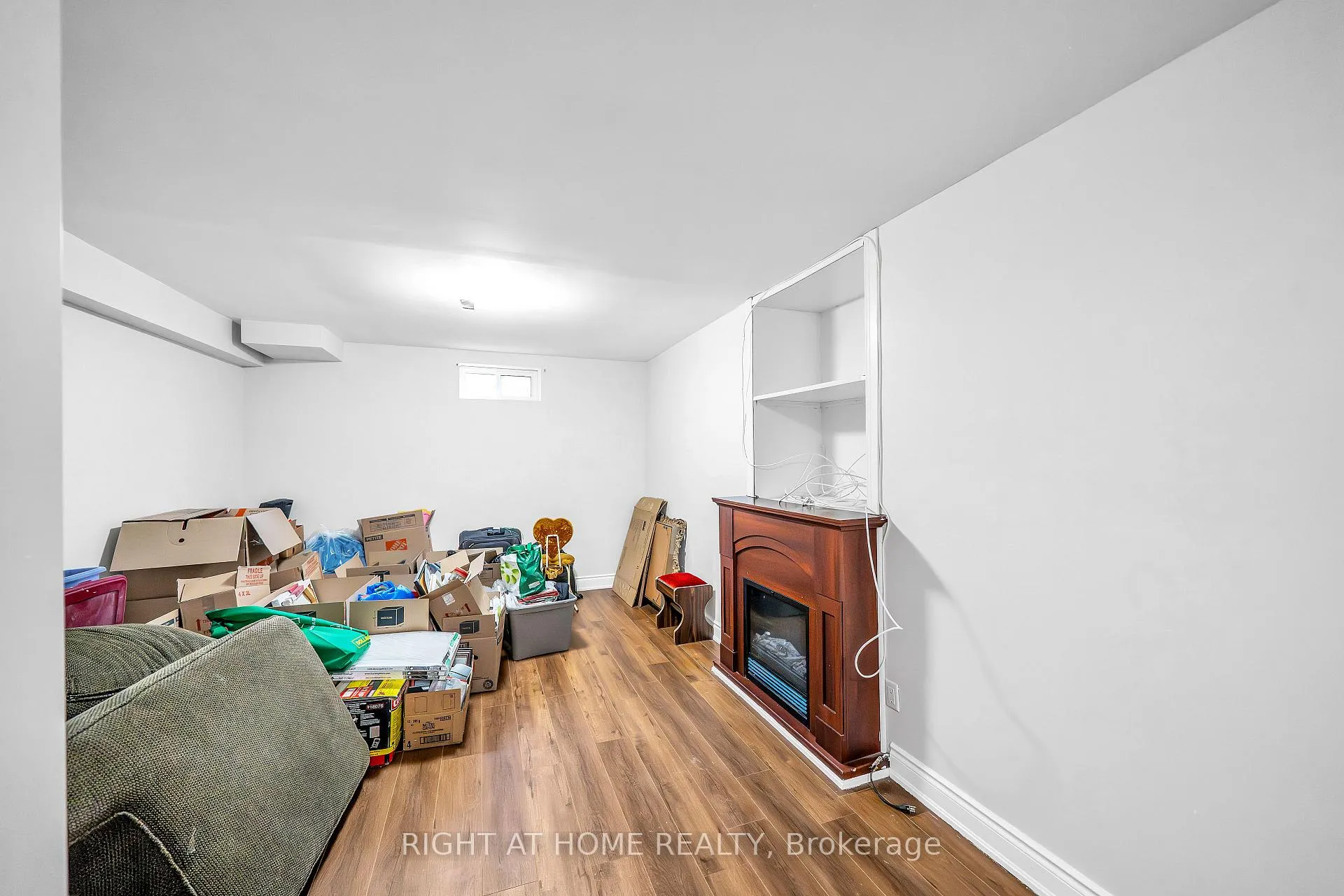 Photo 33 of 1657 Dellbrook Avenue, Pickering, Brock Ridge — HOMEH