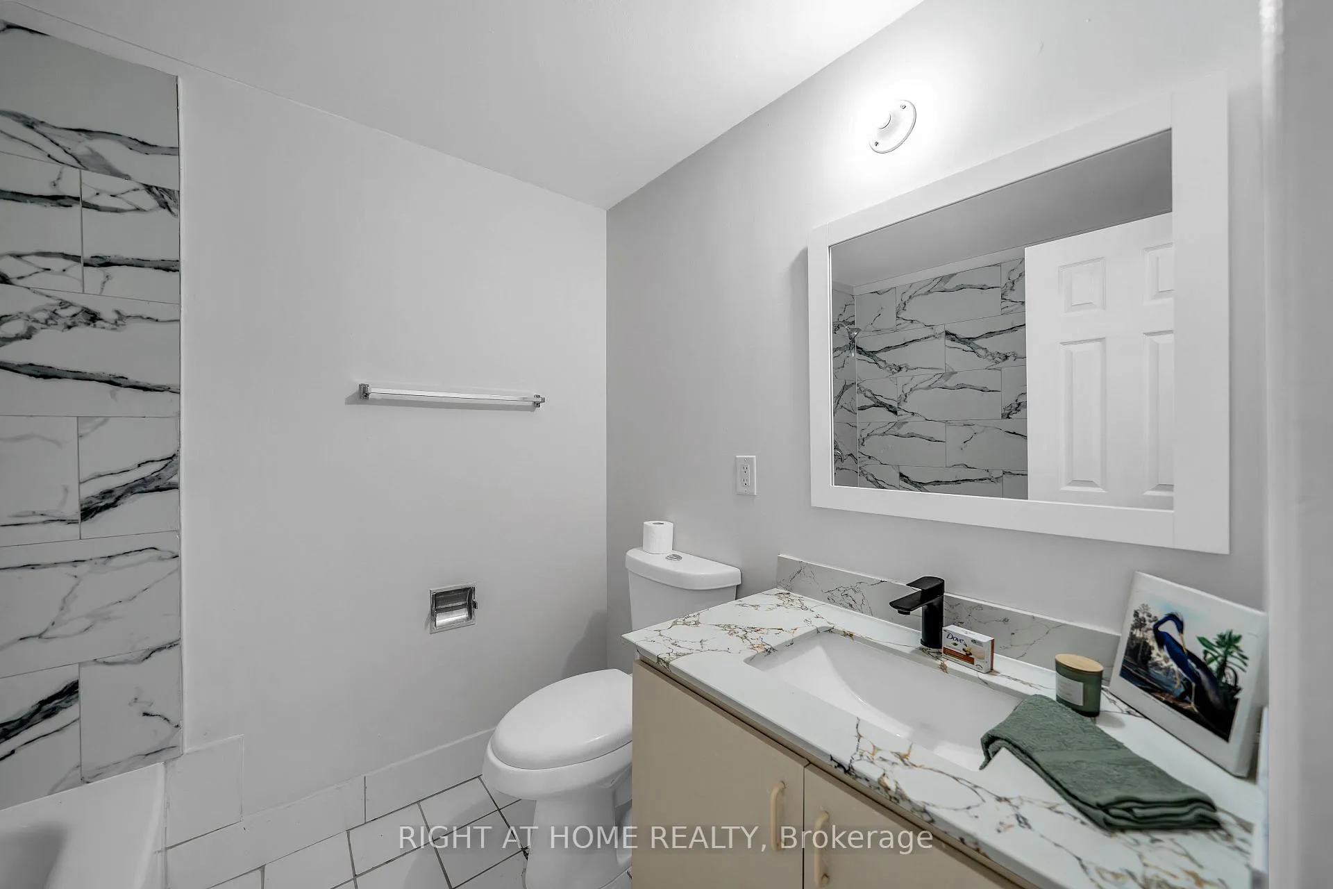 Photo 45 of 1657 Dellbrook Avenue, Pickering, Brock Ridge — HOMEH