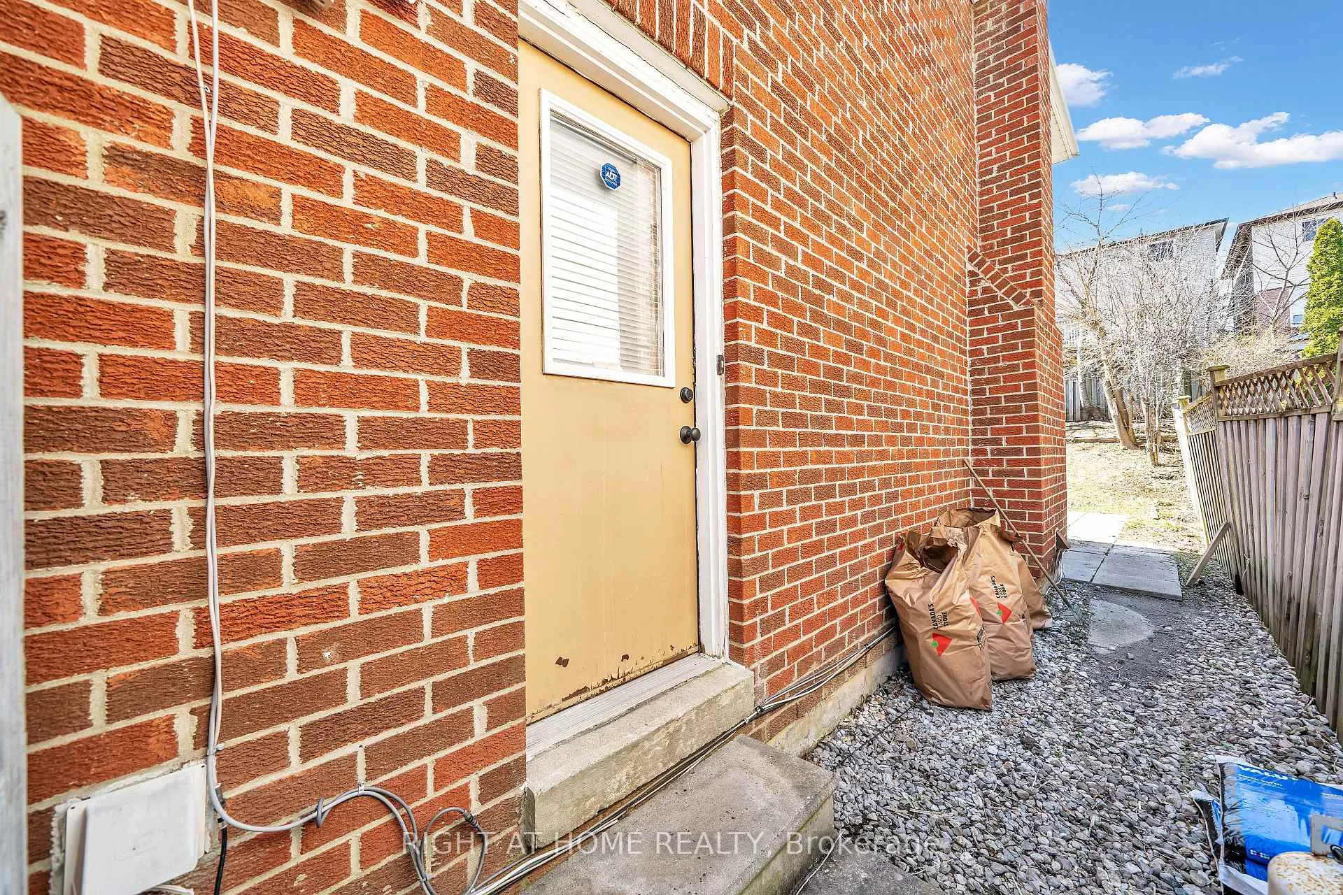 Photo 50 of 1657 Dellbrook Avenue, Pickering, Brock Ridge — HOMEH