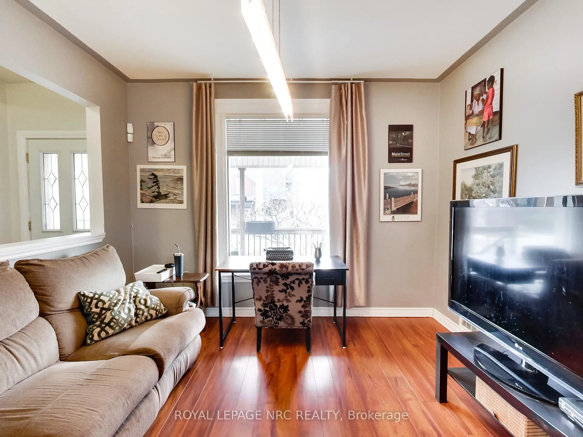 Photo 7 of 77 Tisdale Street N, Hamilton, Landsdale — HOMEH