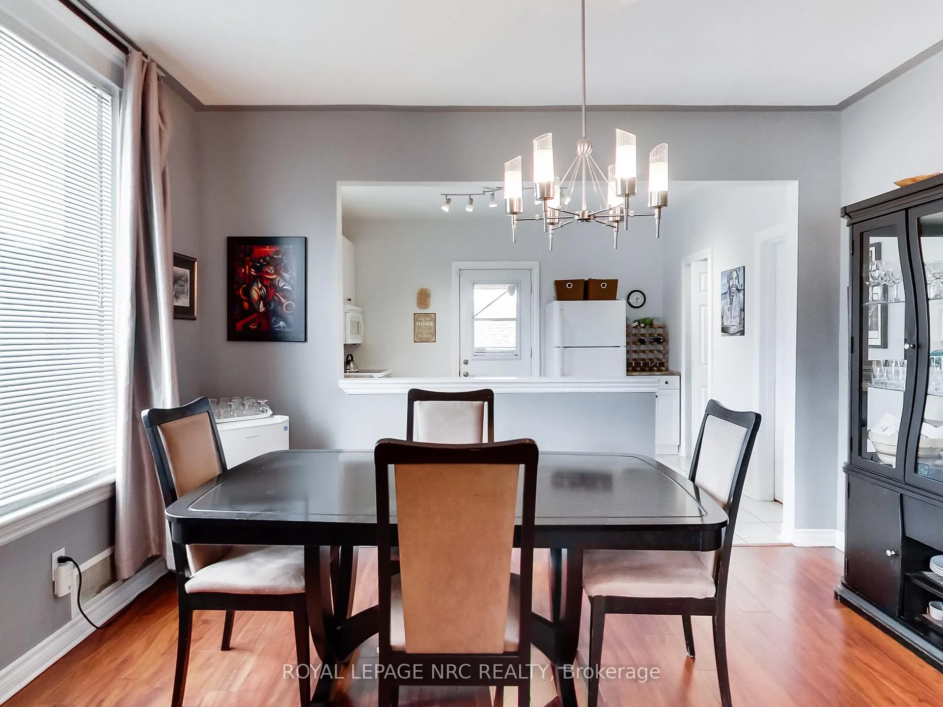 Photo 10 of 77 Tisdale Street N, Hamilton, Landsdale — HOMEH