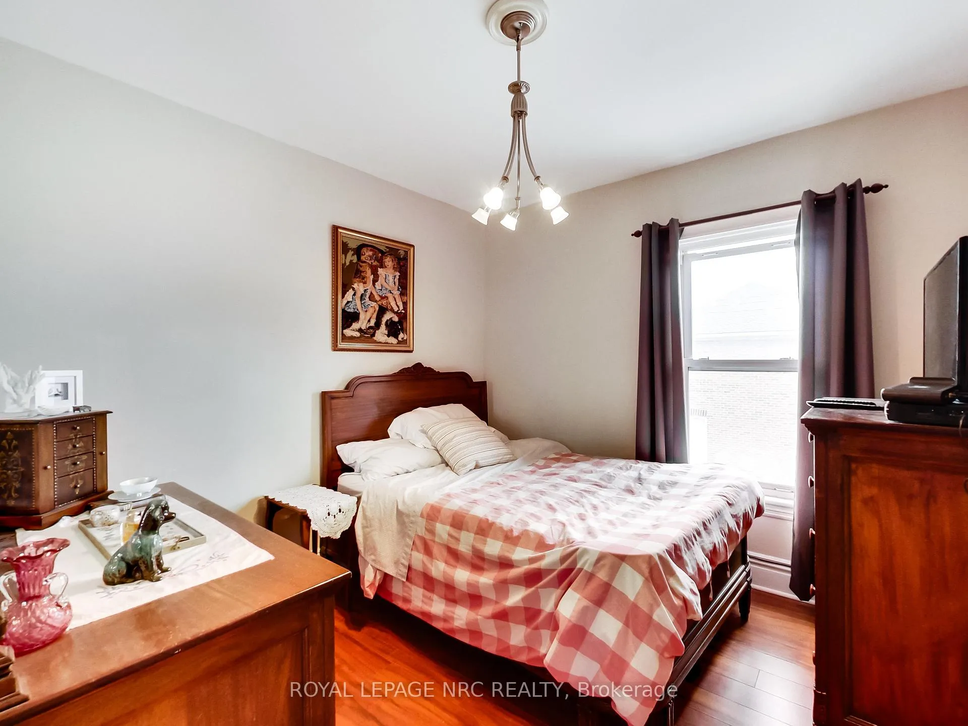 Photo 19 of 77 Tisdale Street N, Hamilton, Landsdale — HOMEH
