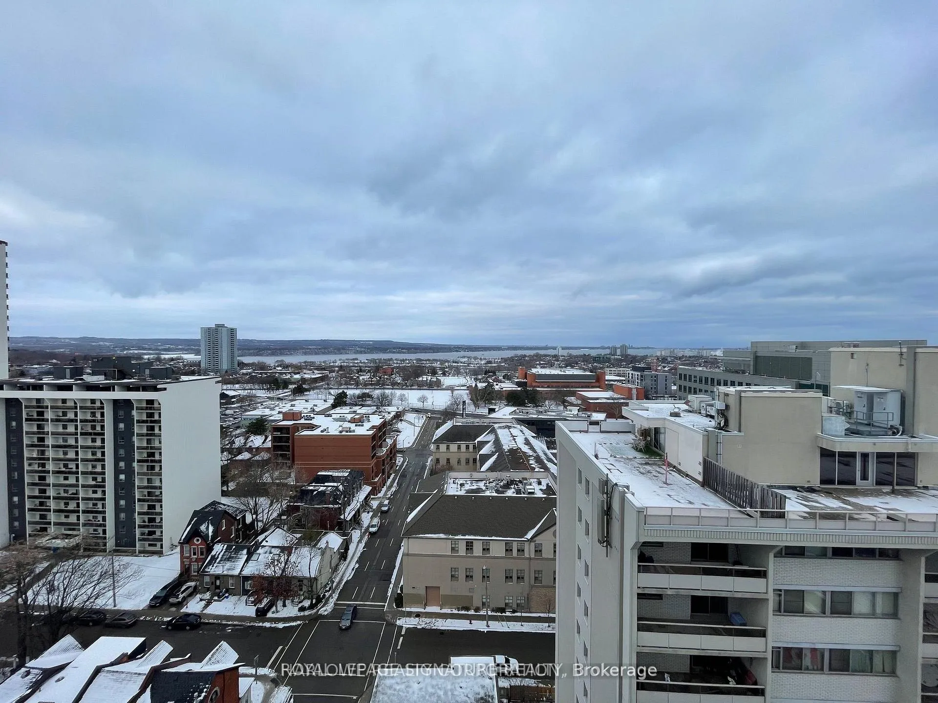 Photo 10 of Unit 1306, 206 King Street W, Hamilton, Central — HOMEH