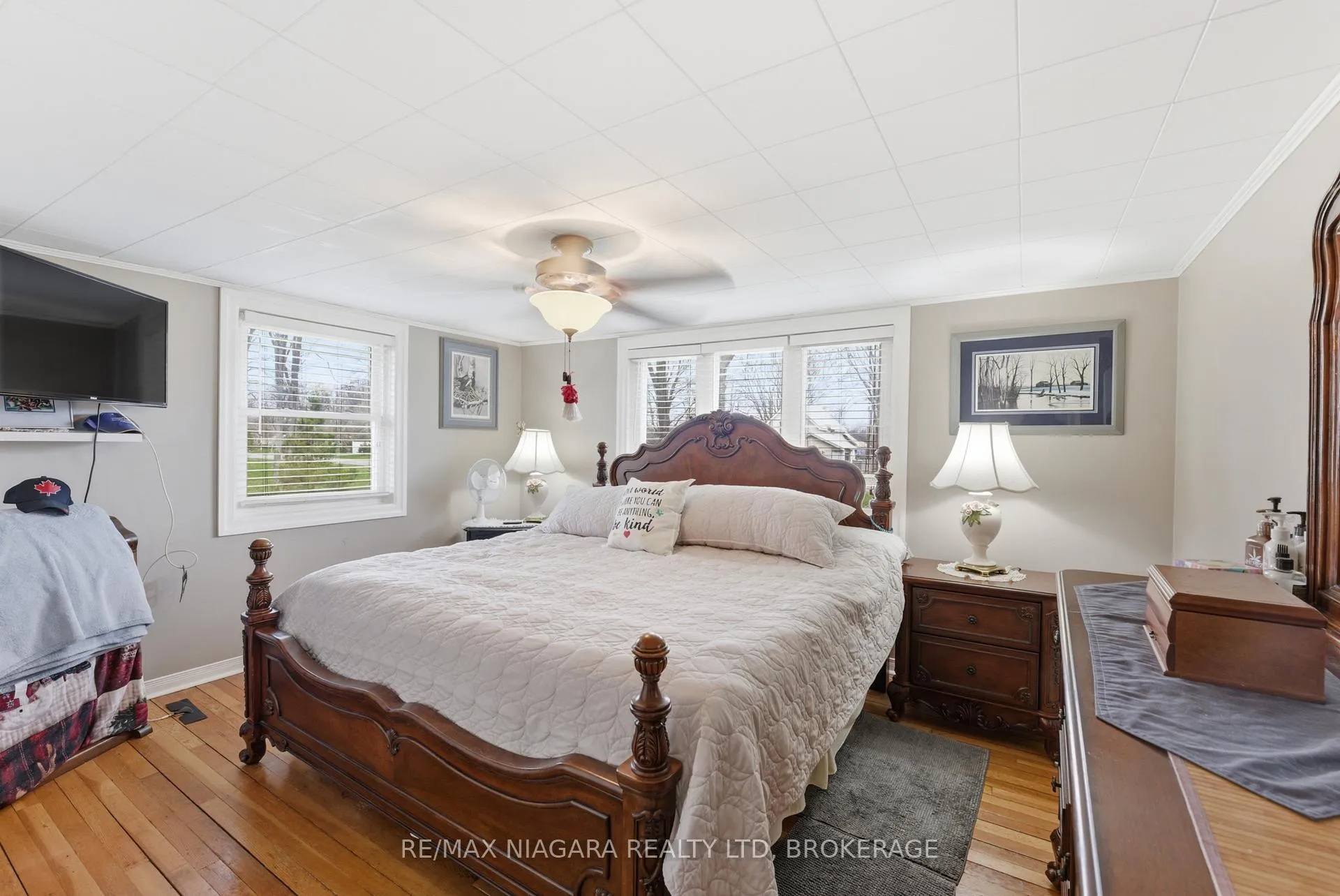 Photo 15 of 566 Holloway Bay Road, Port Colborne, Sherkston — HOMEH