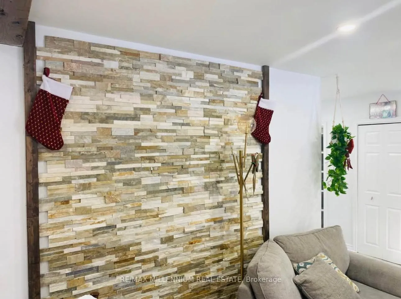 Photo 15 of Unit 89, 2831 County Road, Innisfil, Cookstown — HOMEH