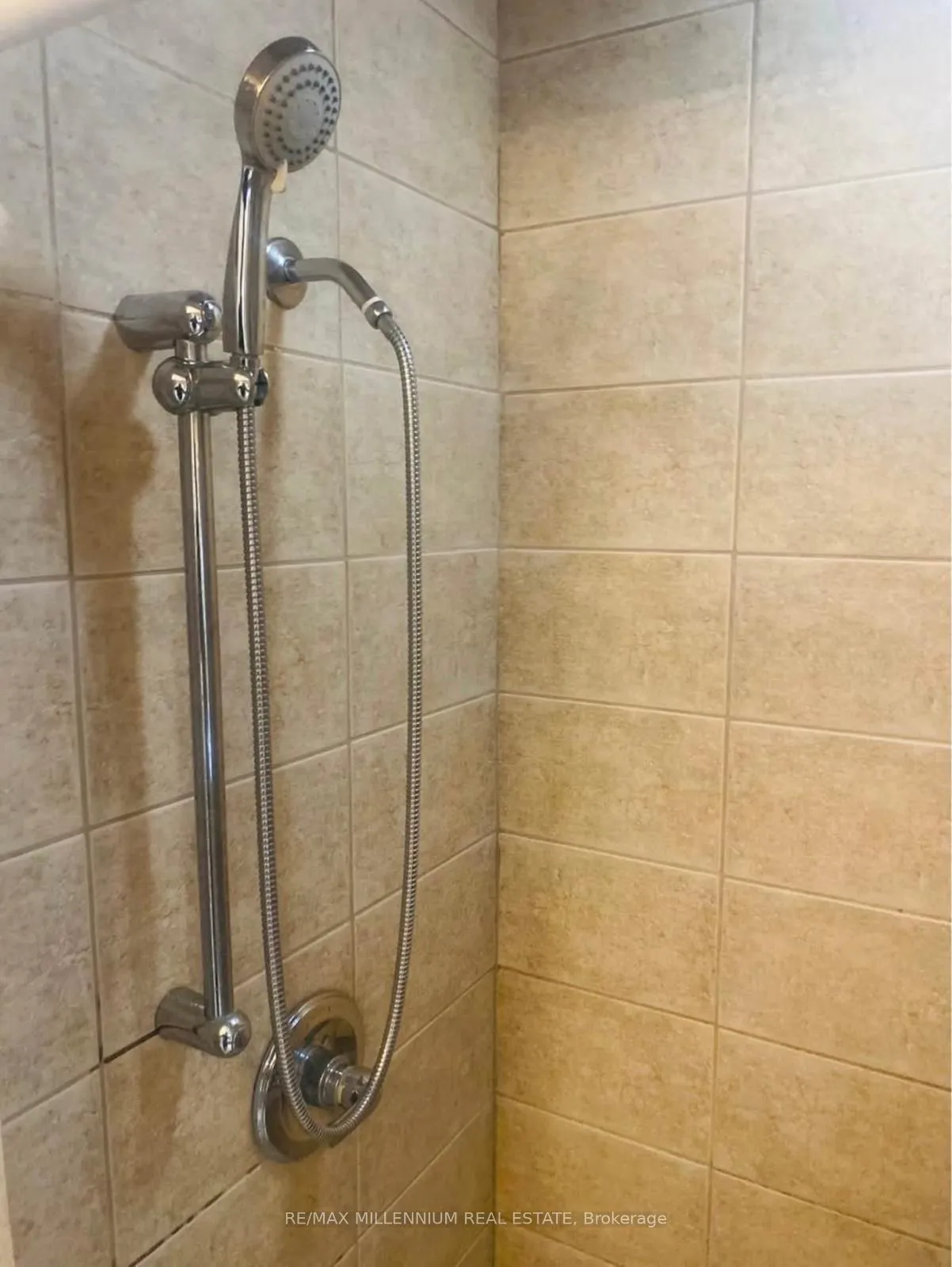 Photo 26 of Unit 89, 2831 County Road, Innisfil, Cookstown — HOMEH