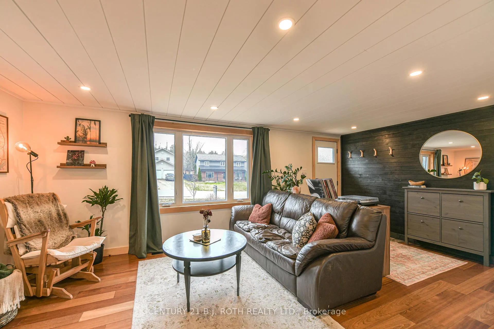 Photo 6 of 39 Ash Street, Tay, Waubaushene — HOMEH