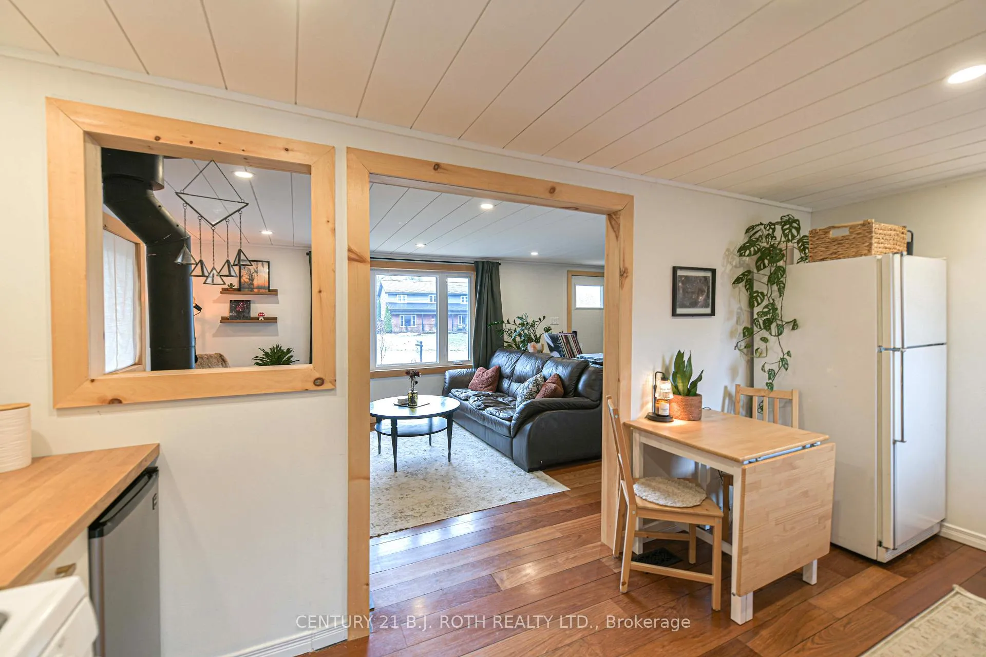 Photo 8 of 39 Ash Street, Tay, Waubaushene — HOMEH