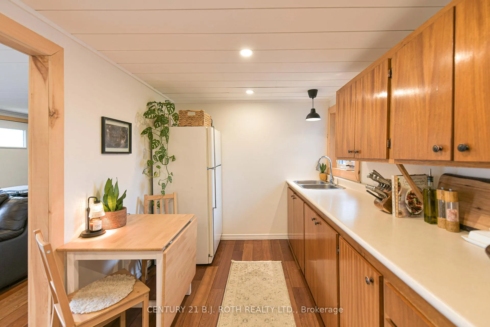Photo 9 of 39 Ash Street, Tay, Waubaushene — HOMEH