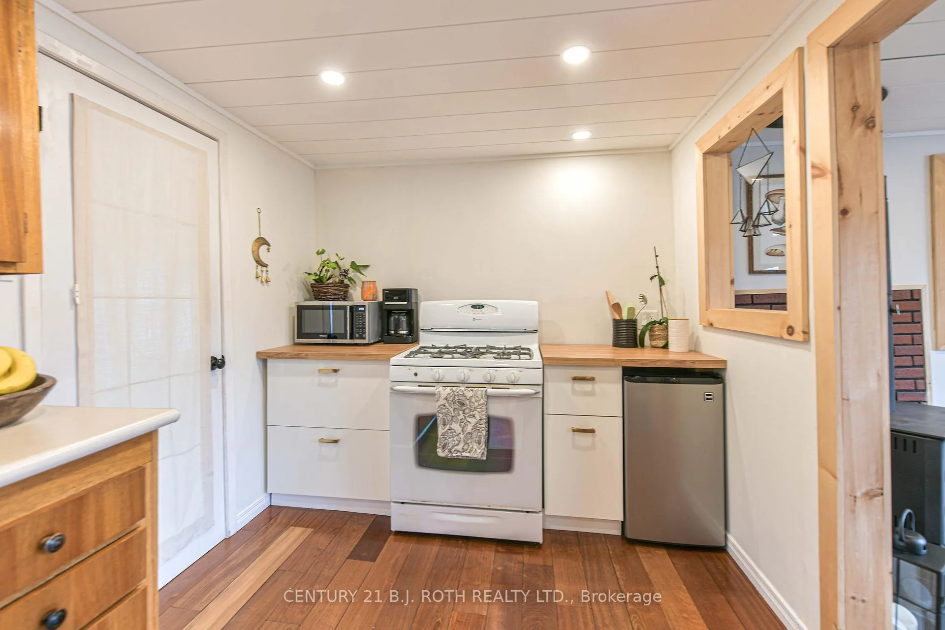 Photo 11 of 39 Ash Street, Tay, Waubaushene — HOMEH