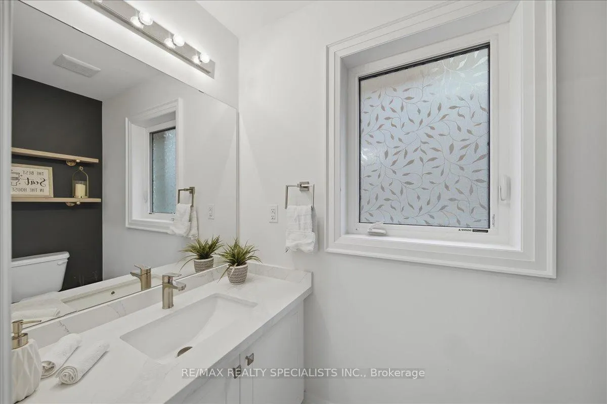Photo 8 of 186 Muirfield Drive, Barrie, Ardagh — HOMEH