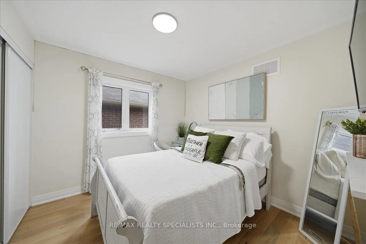 Photo 32 of 186 Muirfield Drive, Barrie, Ardagh — HOMEH