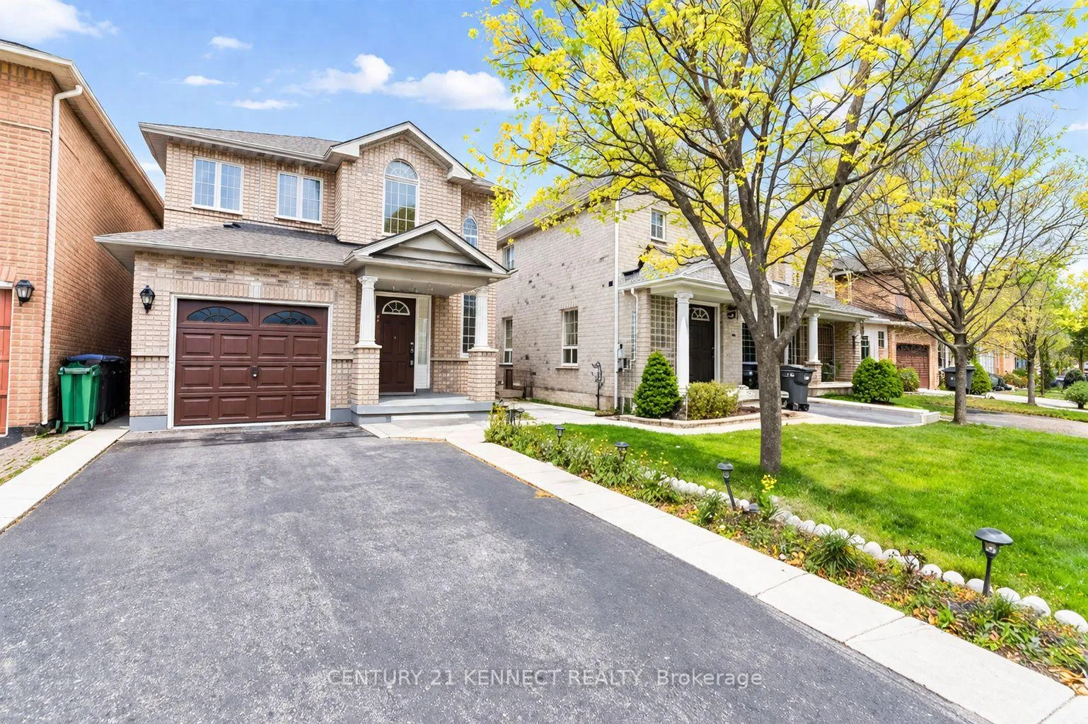 Photo 1 of Unit Bsmt, 86 Oakmeadow Drive, Brampton, Fletcher's Meadow — HOMEH