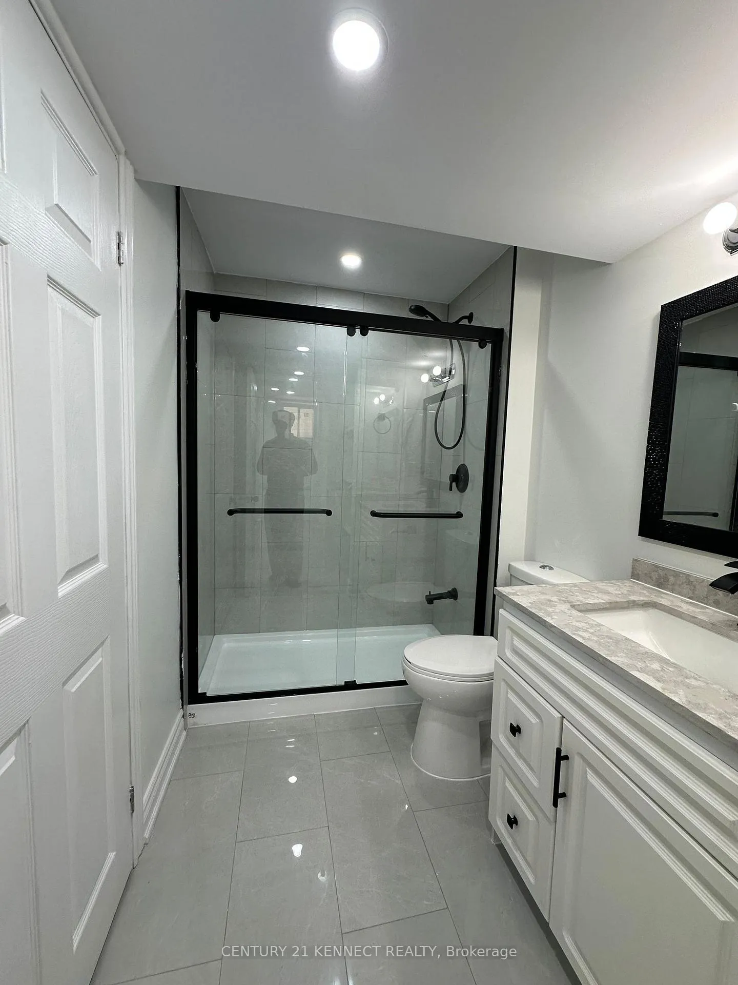 Photo 9 of Unit Bsmt, 86 Oakmeadow Drive, Brampton, Fletcher's Meadow — HOMEH