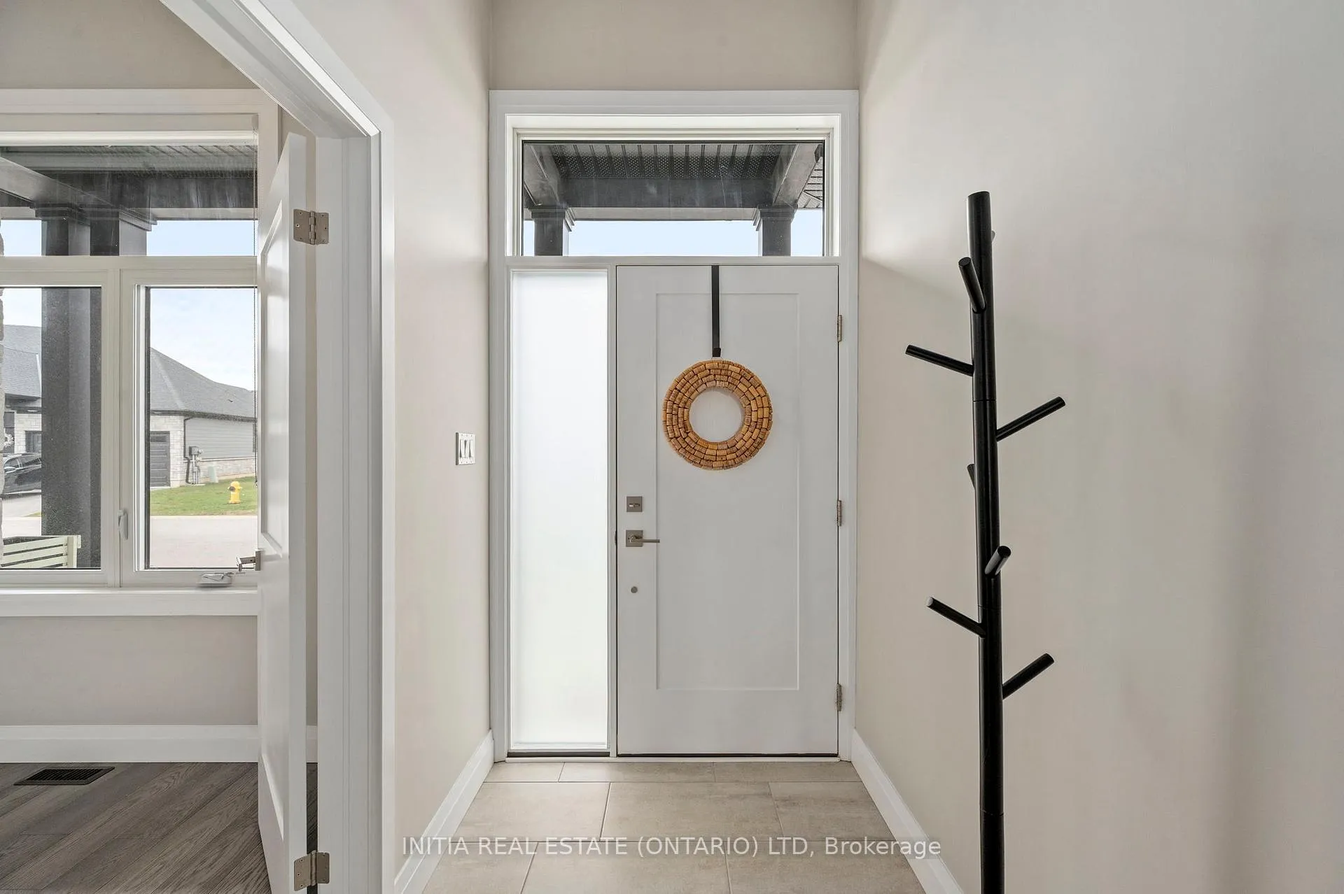 Photo 4 of Unit 26, 63 Compass Trail, Central Elgin, Rural Central Elgin — HOMEH