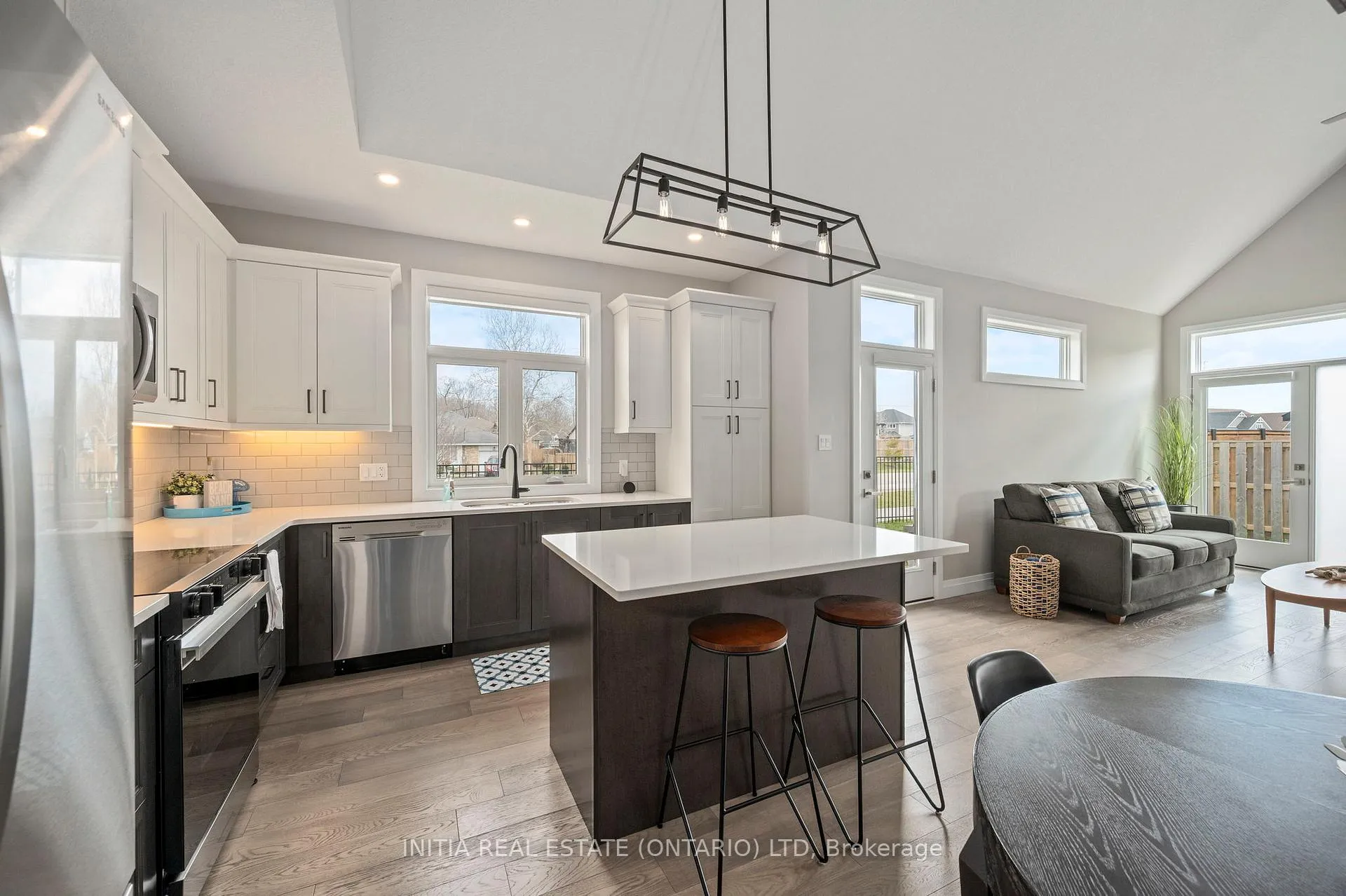 Photo 14 of Unit 26, 63 Compass Trail, Central Elgin, Rural Central Elgin — HOMEH