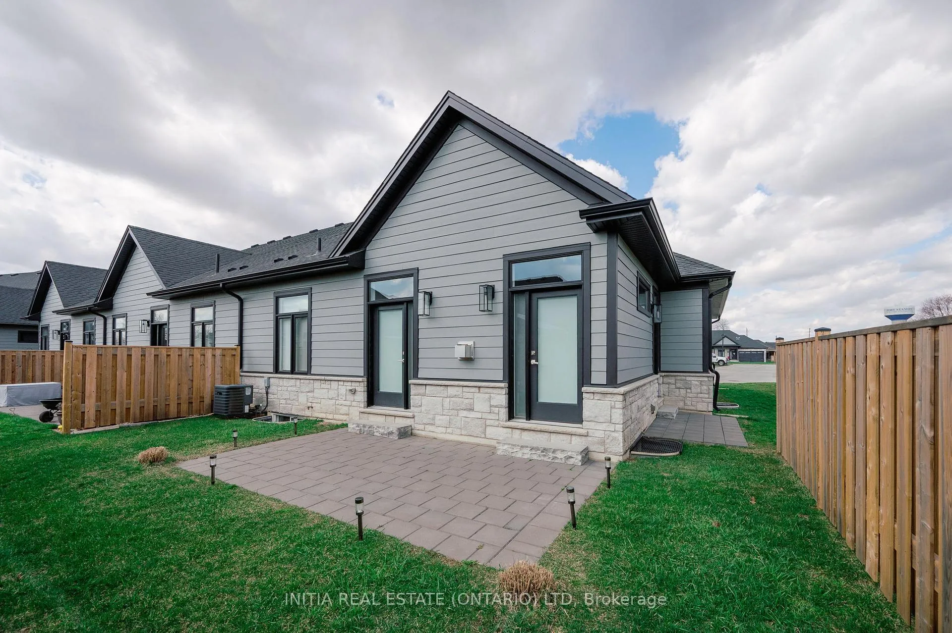 Photo 28 of Unit 26, 63 Compass Trail, Central Elgin, Rural Central Elgin — HOMEH