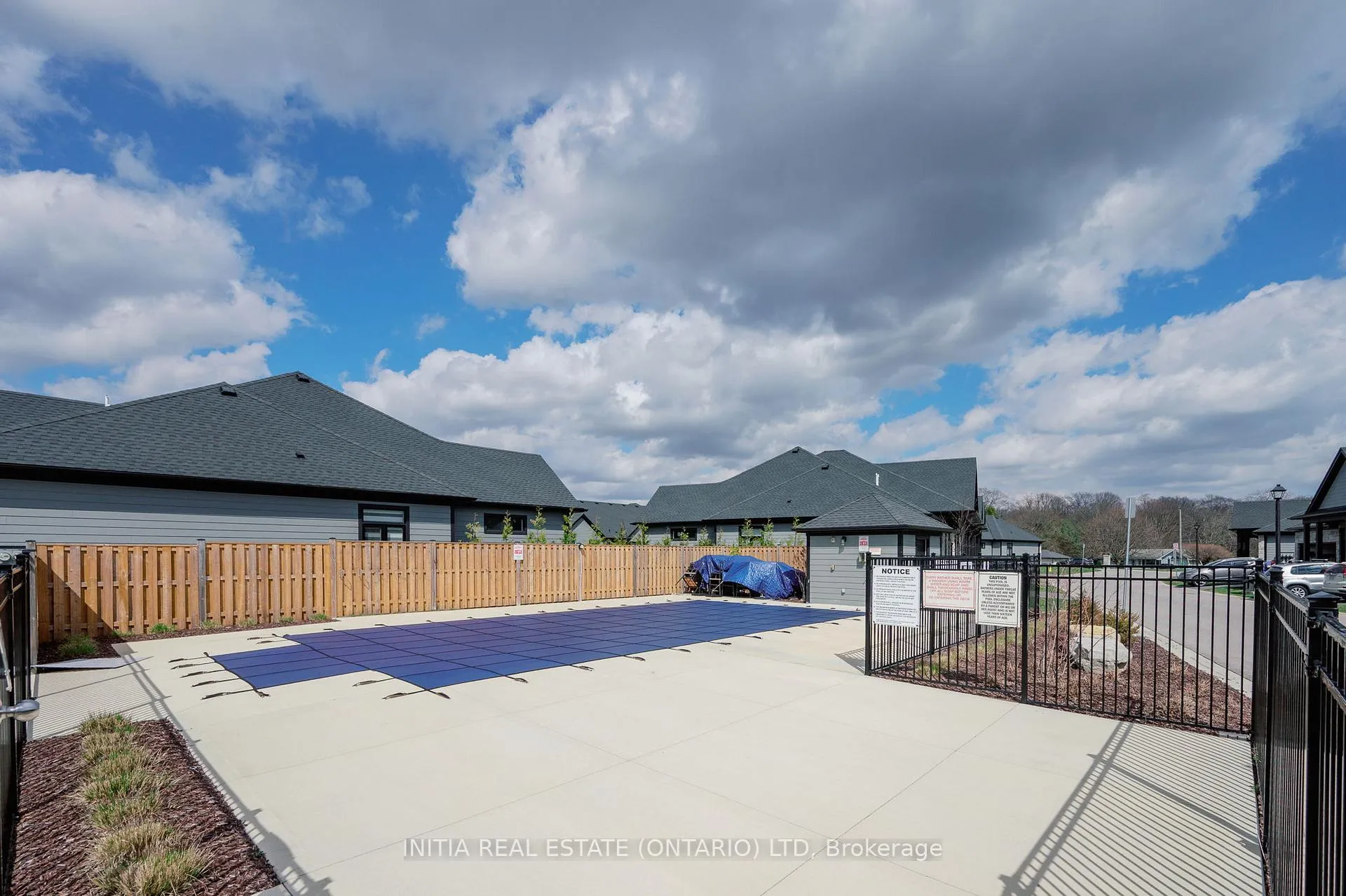Photo 33 of Unit 26, 63 Compass Trail, Central Elgin, Rural Central Elgin — HOMEH