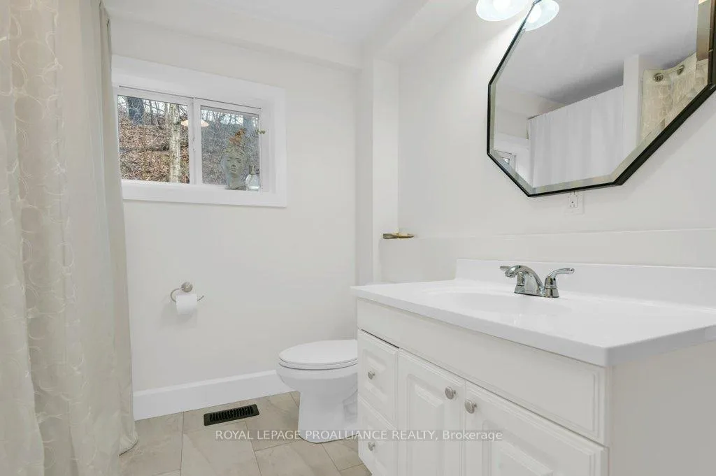 Photo 11 of 13 McCauley Road, Quinte West, Murray Ward — HOMEH