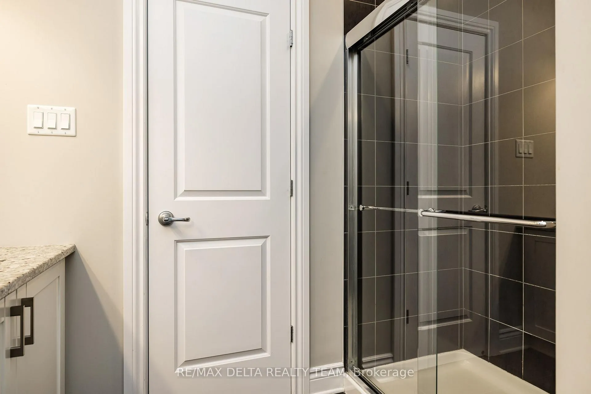 Photo 19 of 388 Trestle Street, Ottawa, Mahogany Community — HOMEH