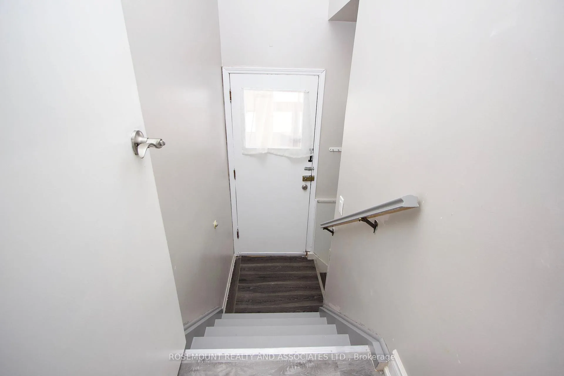 Photo 3 of Unit Basement, 50 Seneca Avenue, Oshawa, Samac — HOMEH