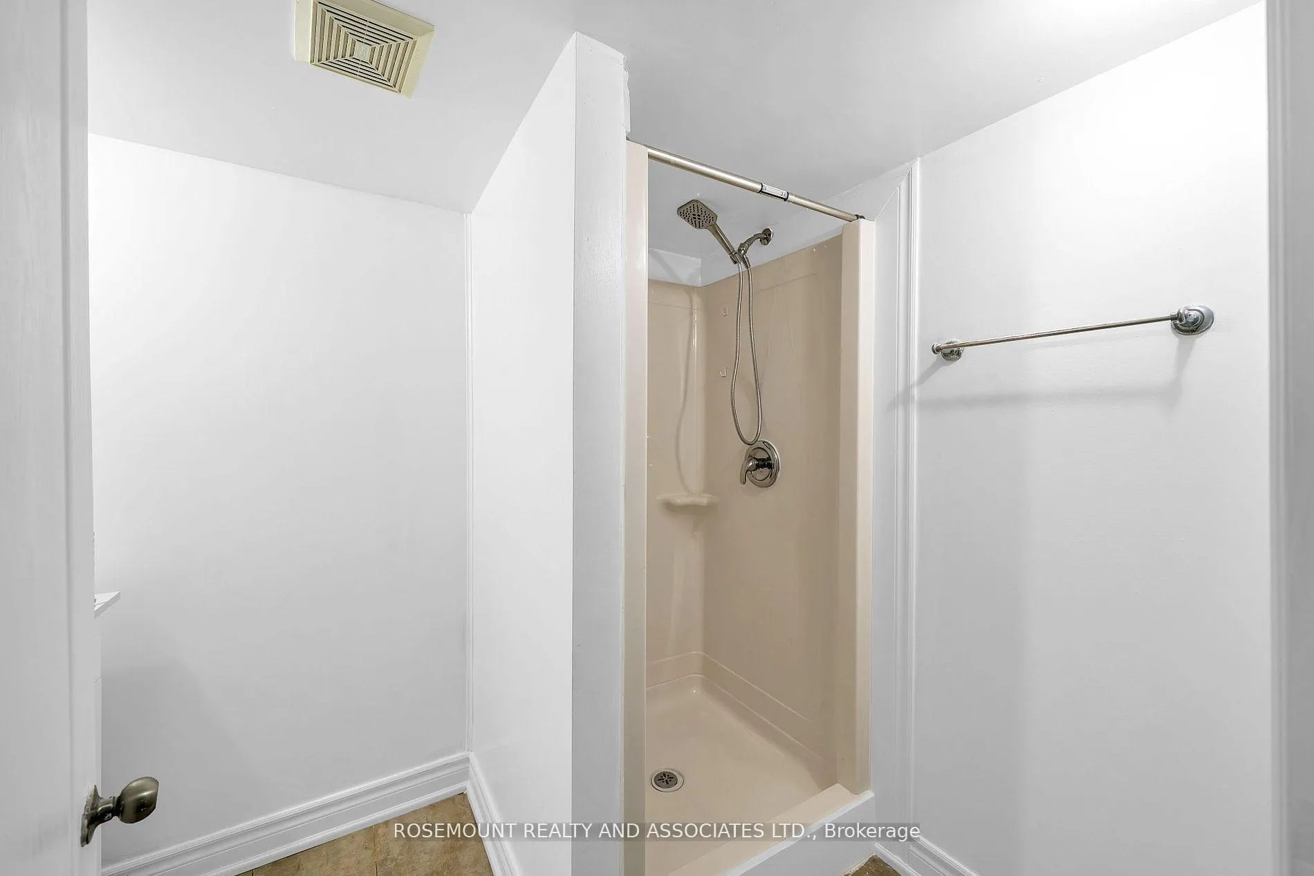 Photo 13 of Unit Basement, 50 Seneca Avenue, Oshawa, Samac — HOMEH