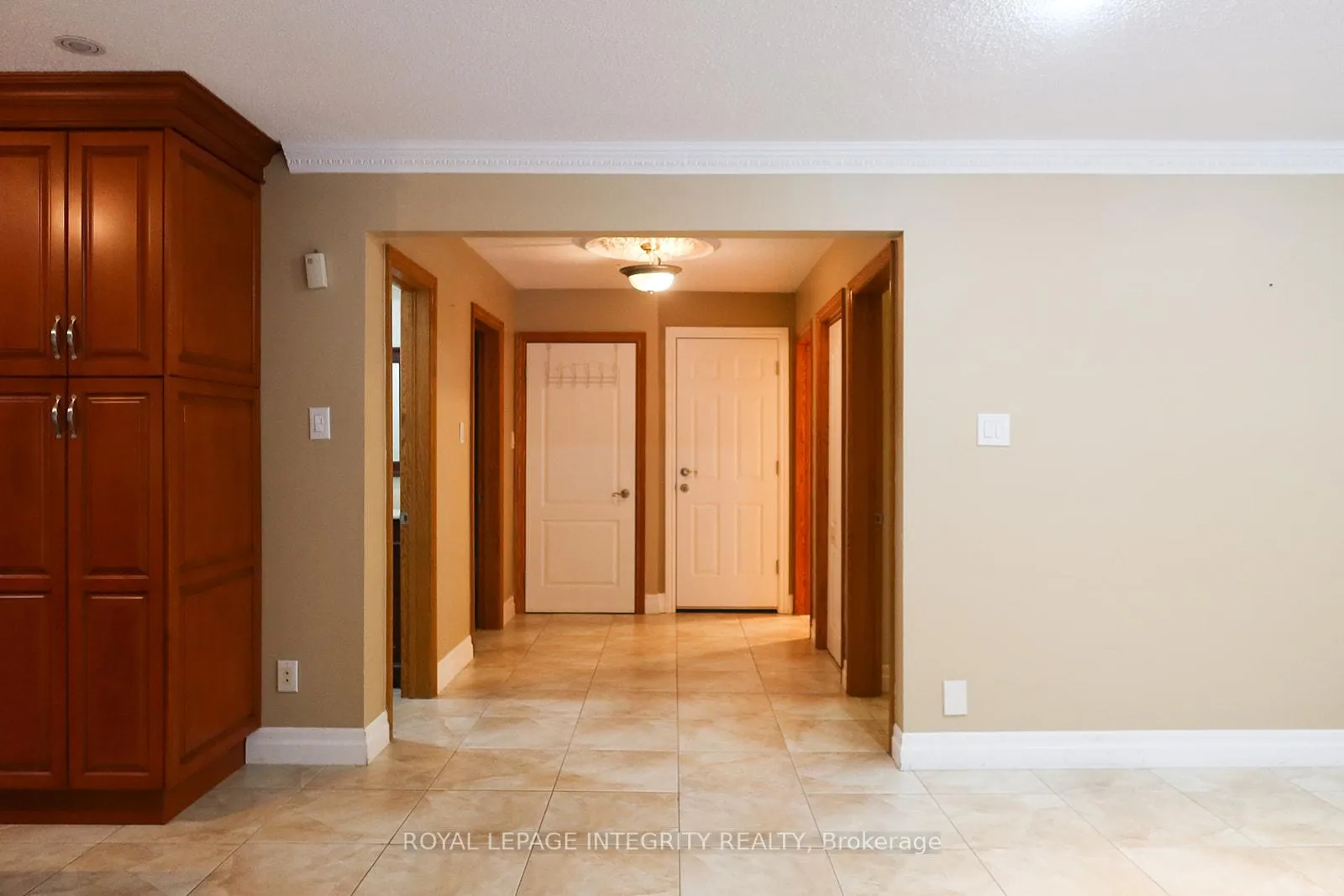 Photo 7 of Unit #2 (Lower Unit), 56 Francis Street, Vaughan, East Woodbridge — HOMEH