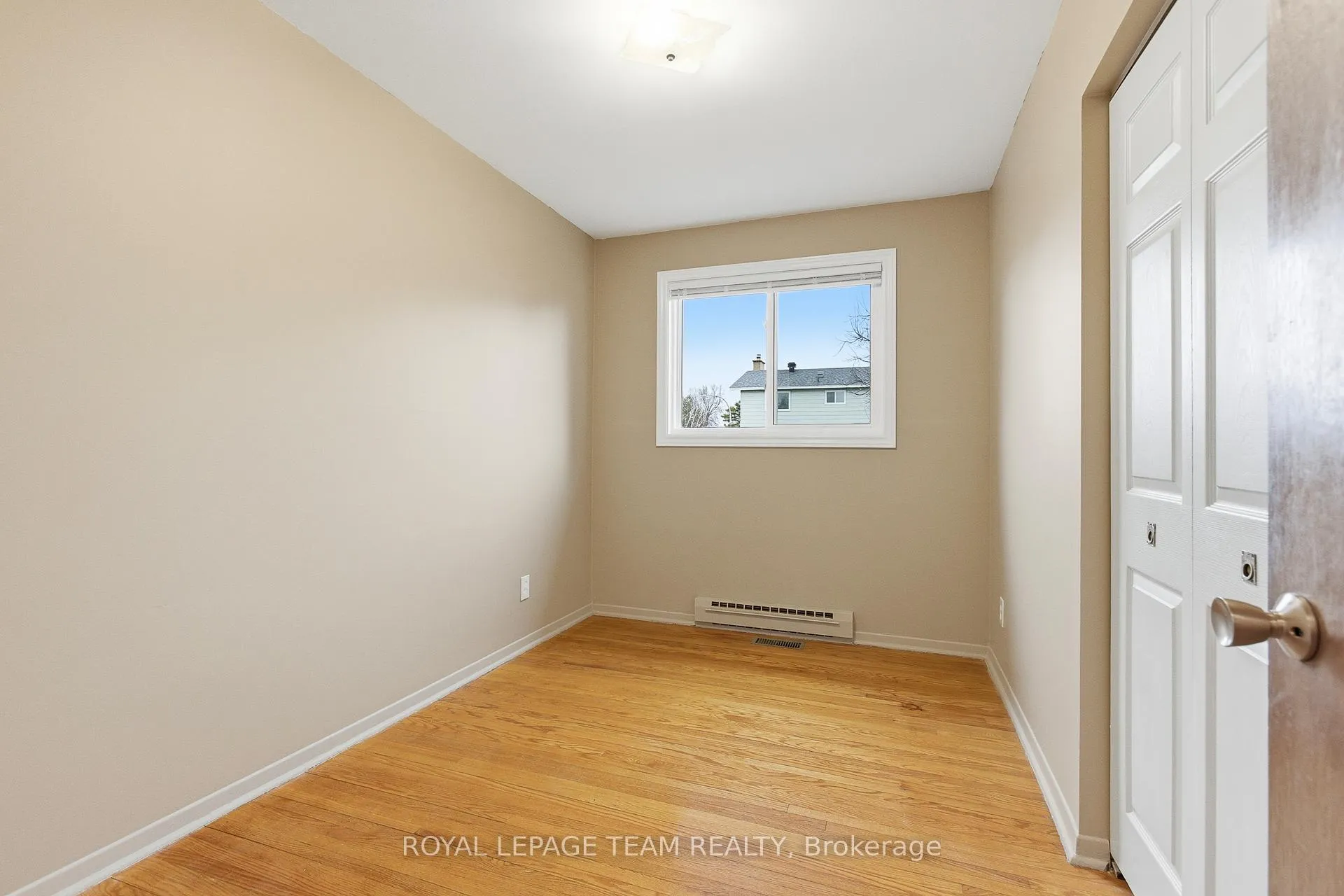 Photo 22 of 57 Sullivan Avenue, Ottawa, Meadowlands/Crestview — HOMEH