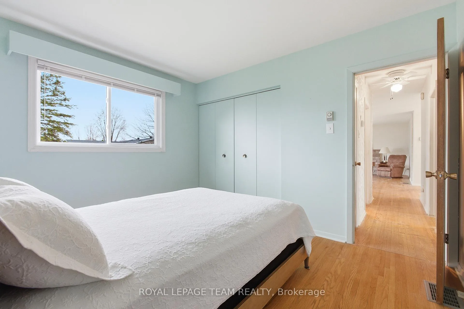 Photo 24 of 57 Sullivan Avenue, Ottawa, Meadowlands/Crestview — HOMEH