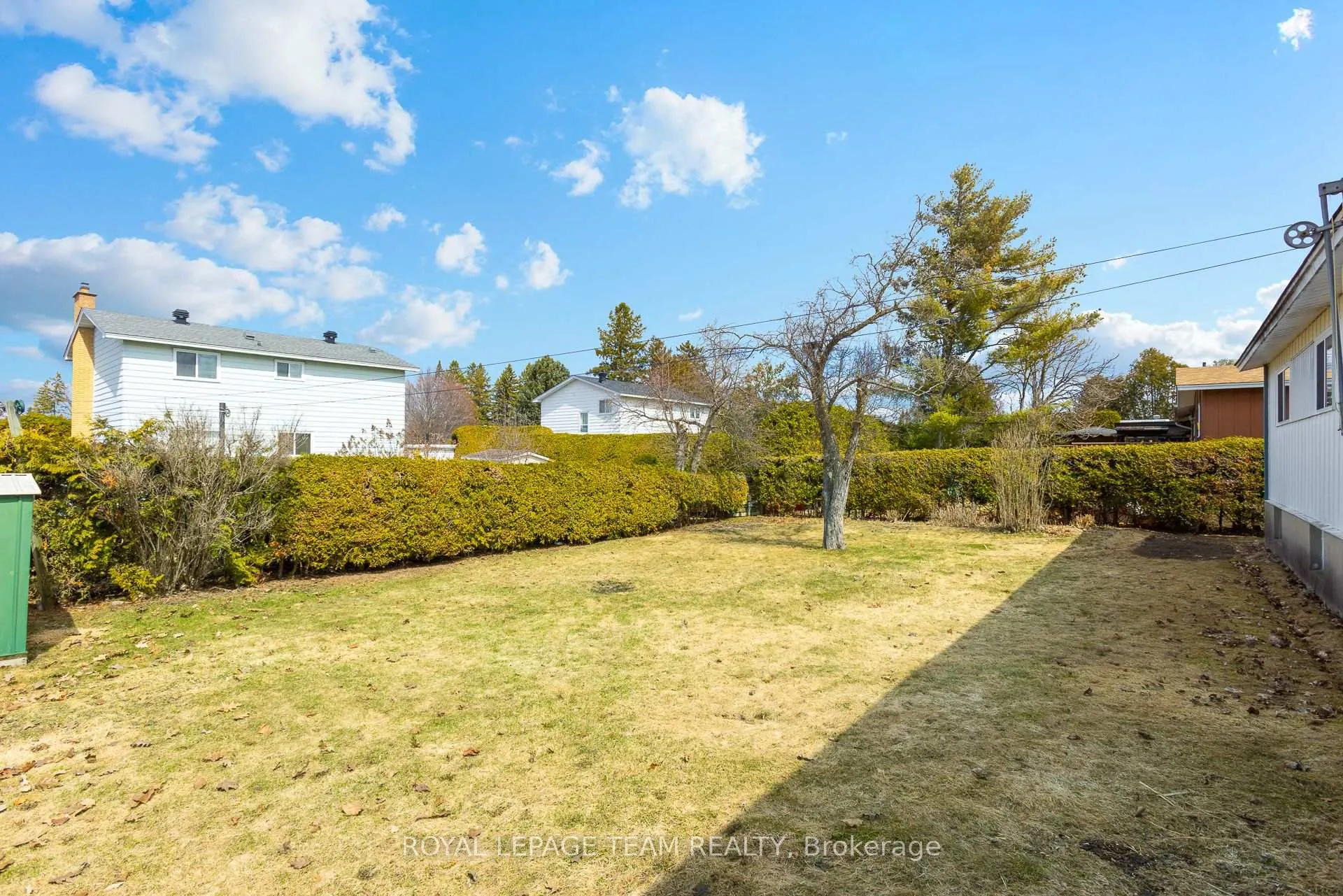 Photo 35 of 57 Sullivan Avenue, Ottawa, Meadowlands/Crestview — HOMEH