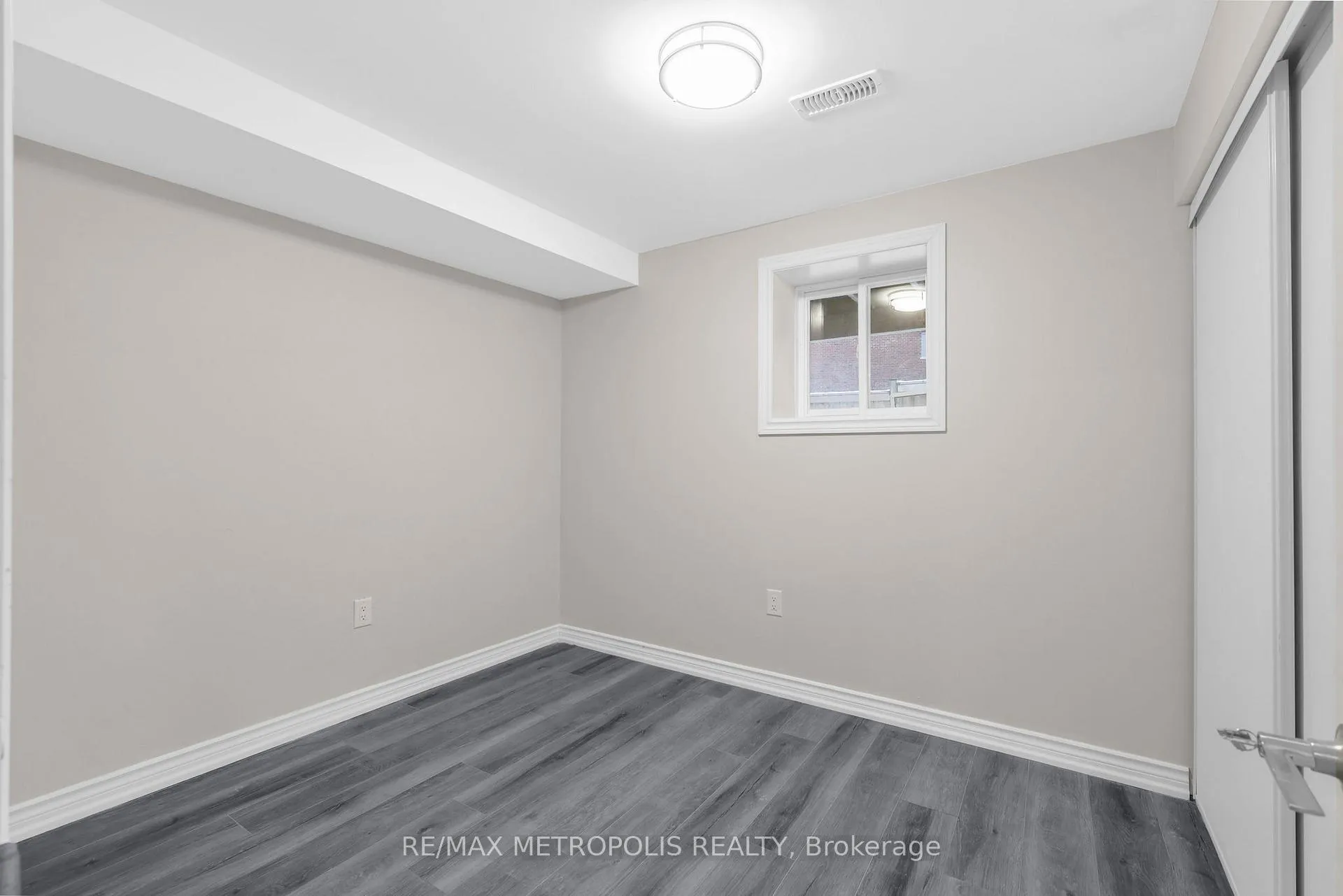 Photo 11 of Unit BSMT, 161 Windfields Farm Drive W, Oshawa, Windfields — HOMEH