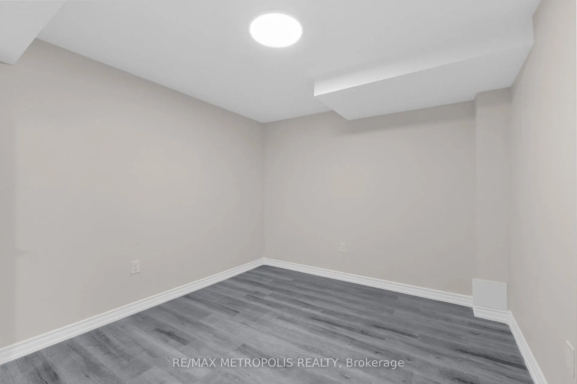 Photo 17 of Unit BSMT, 161 Windfields Farm Drive W, Oshawa, Windfields — HOMEH