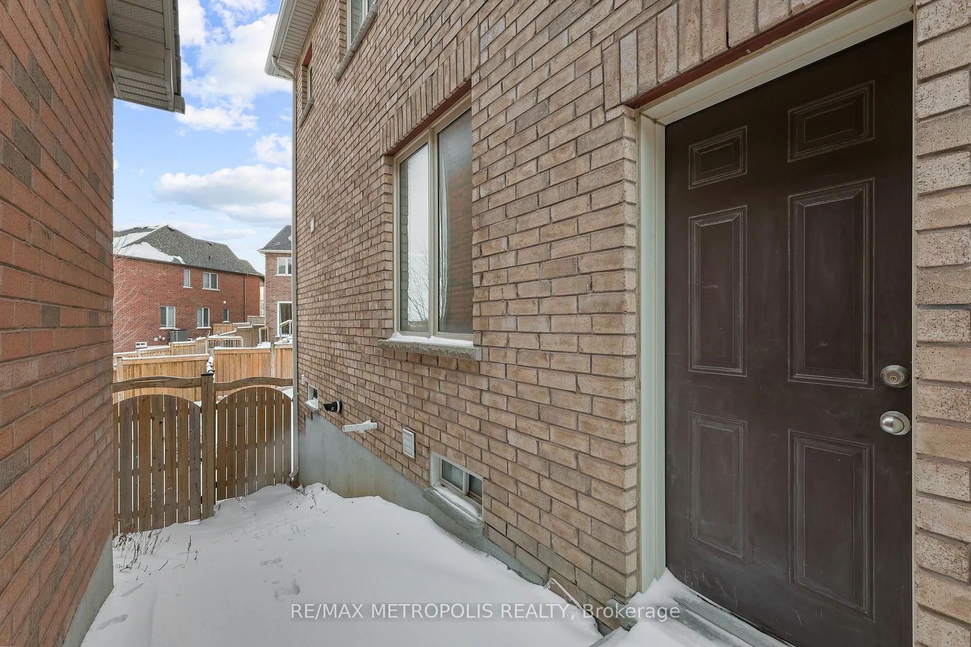Photo 20 of Unit BSMT, 161 Windfields Farm Drive W, Oshawa, Windfields — HOMEH