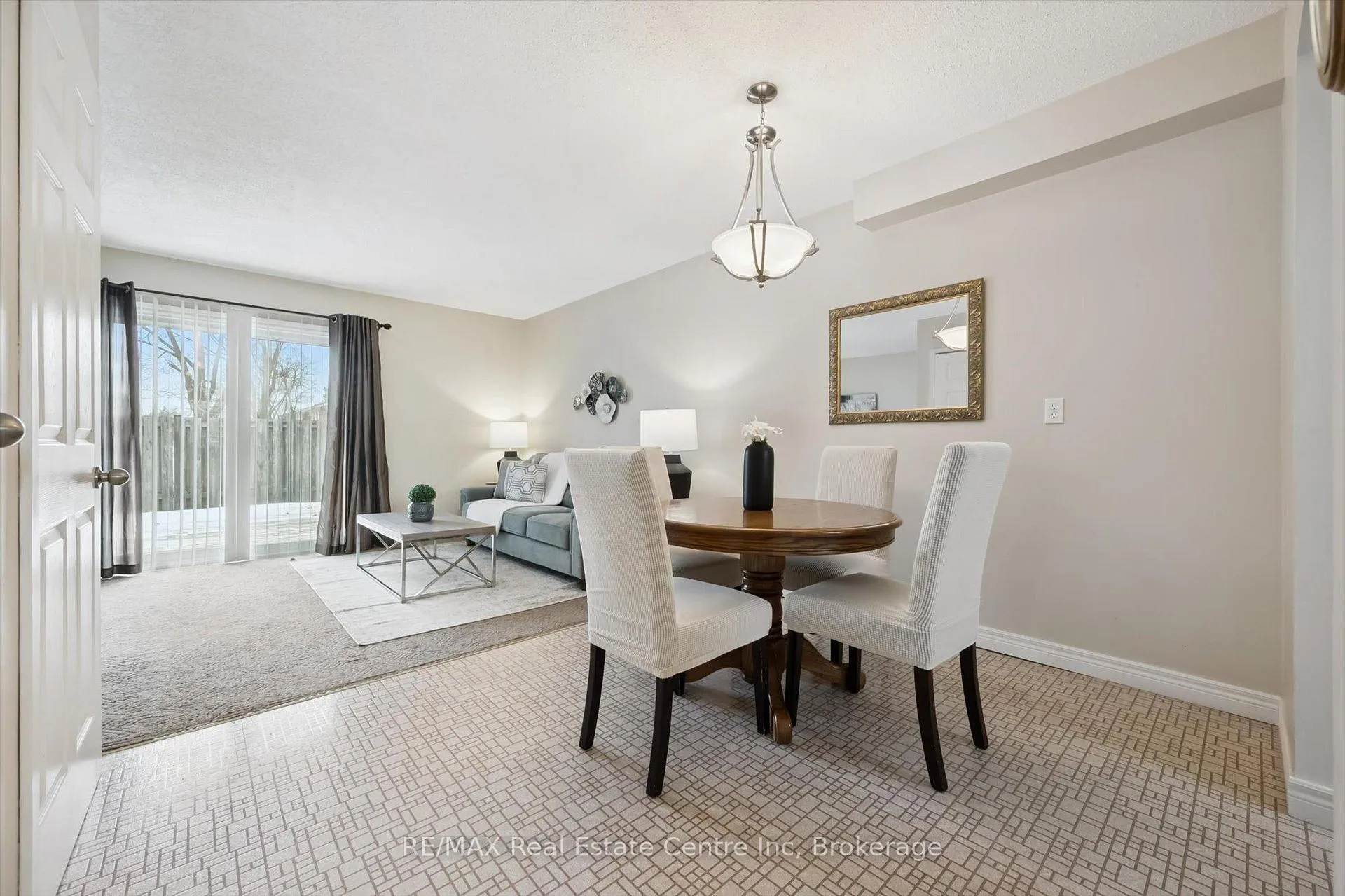 Photo 5 of Unit 205, 31 Greengate Road, Guelph, Junction/Onward Willow — HOMEH