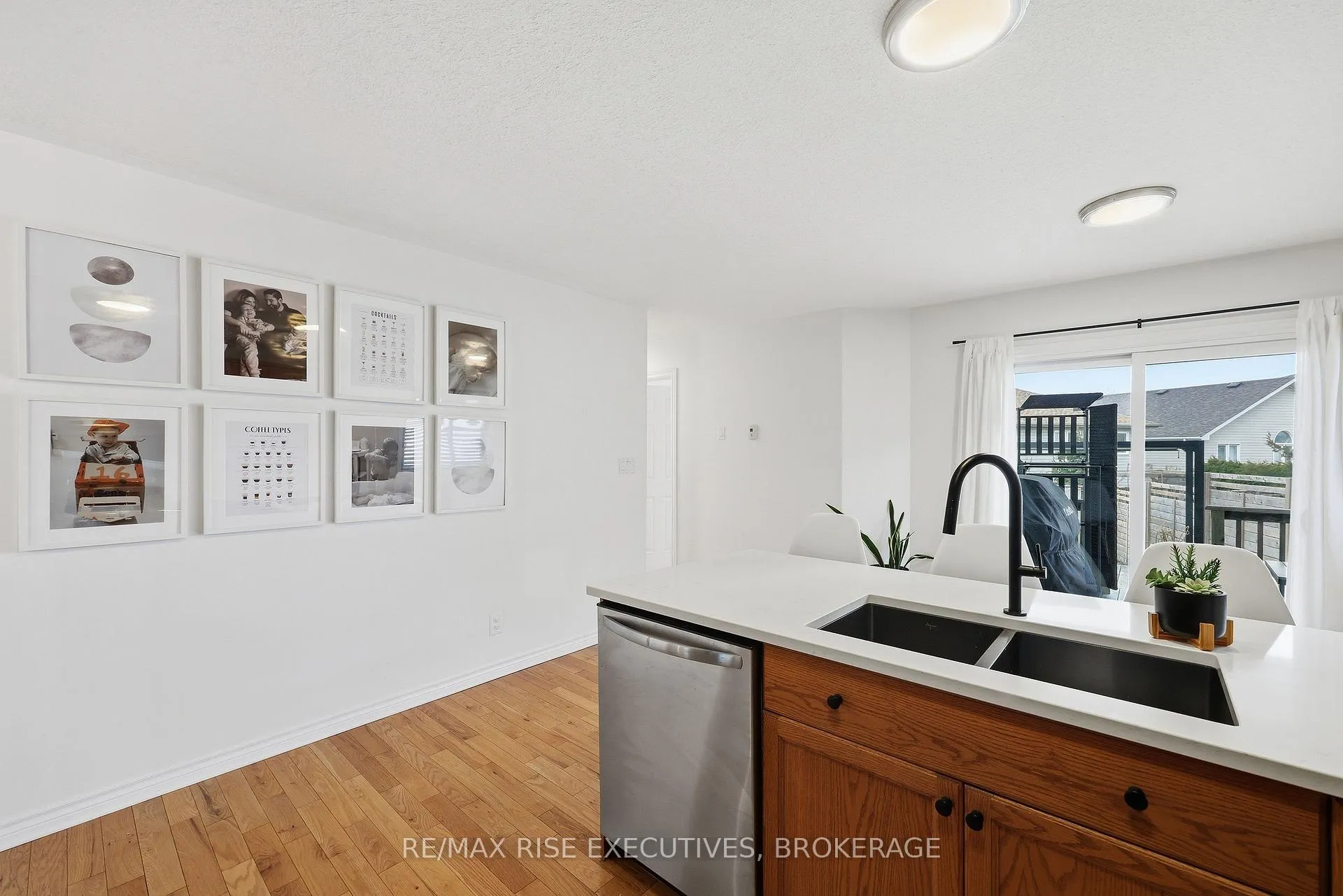 Photo 18 of 414 Abbot Street, Kingston, City Northwest — HOMEH