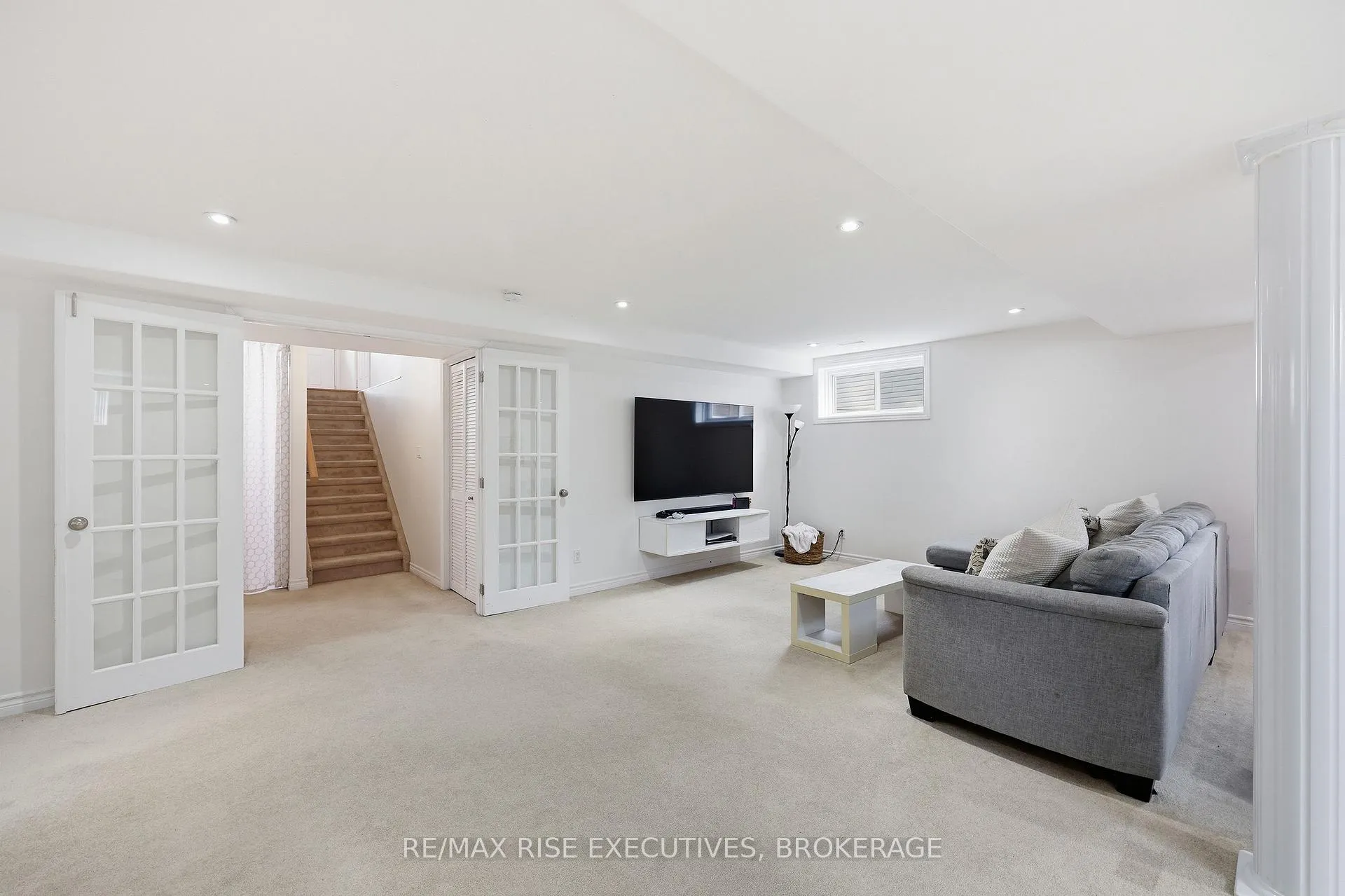 Photo 34 of 414 Abbot Street, Kingston, City Northwest — HOMEH