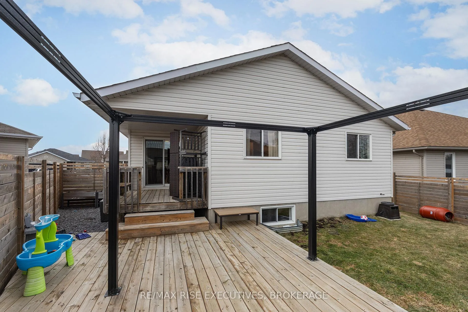 Photo 42 of 414 Abbot Street, Kingston, City Northwest — HOMEH
