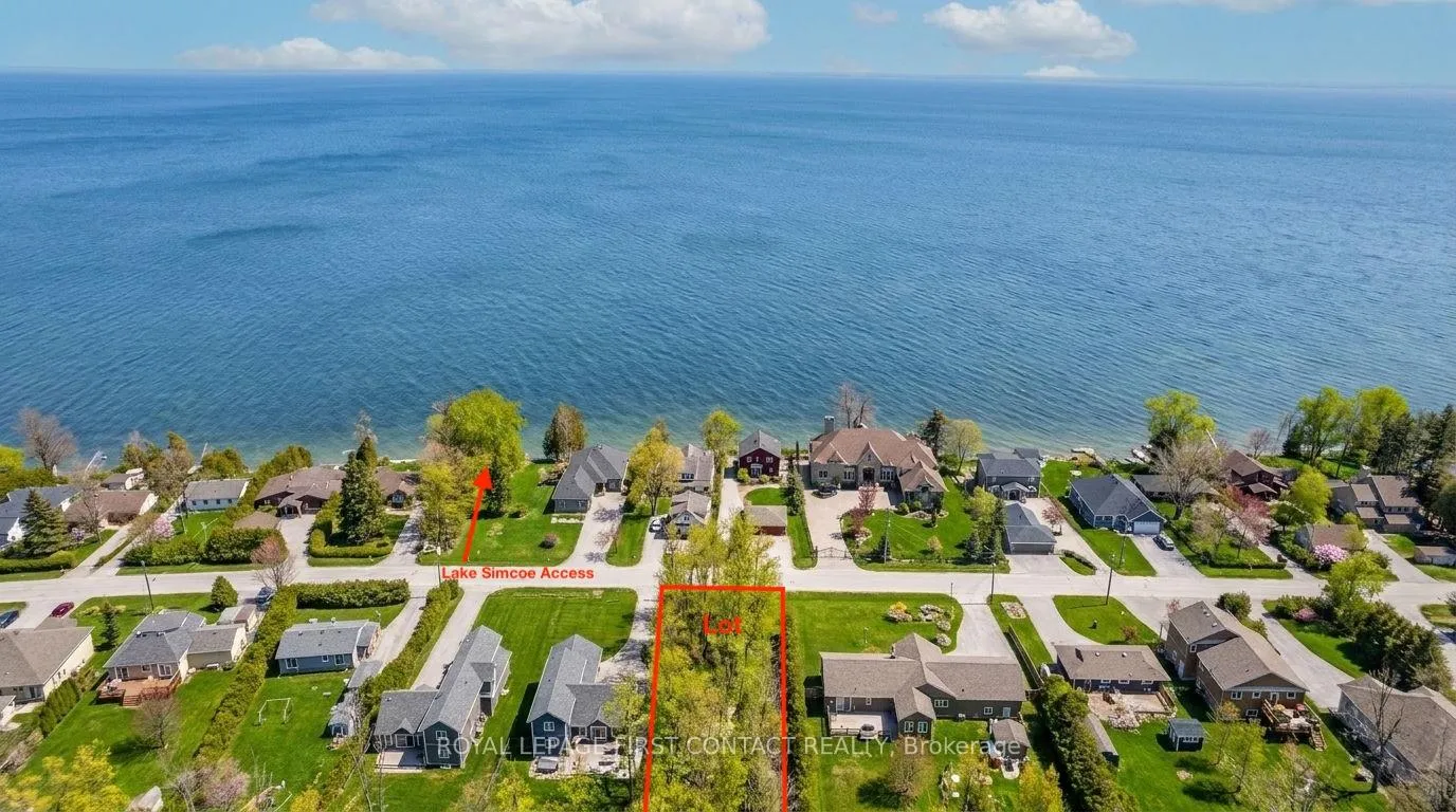 Front of 2266 Lakeshore Road E