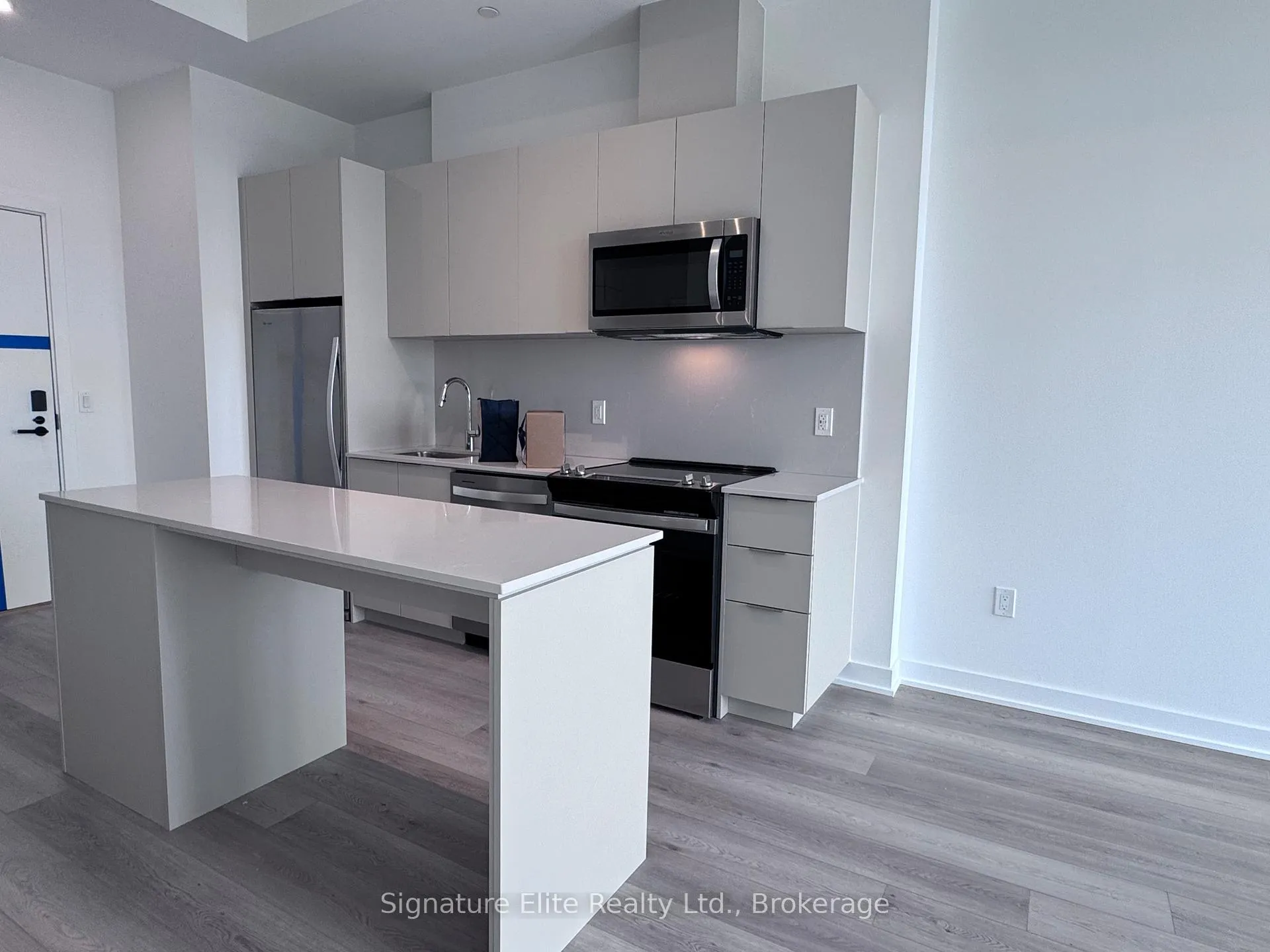 Photo 4 of Unit 805, 770 Whitlock Avenue, Milton, Cobban — HOMEH