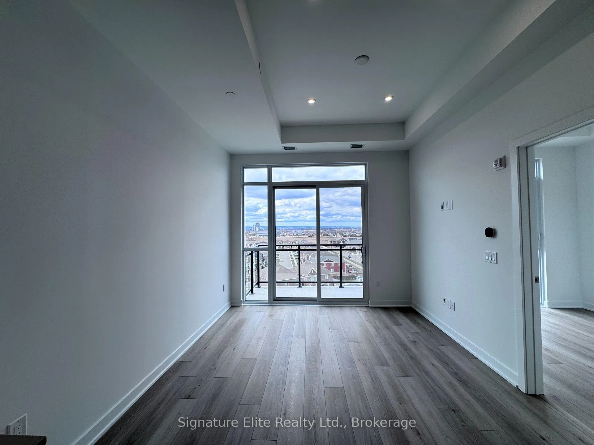 Photo 6 of Unit 805, 770 Whitlock Avenue, Milton, Cobban — HOMEH