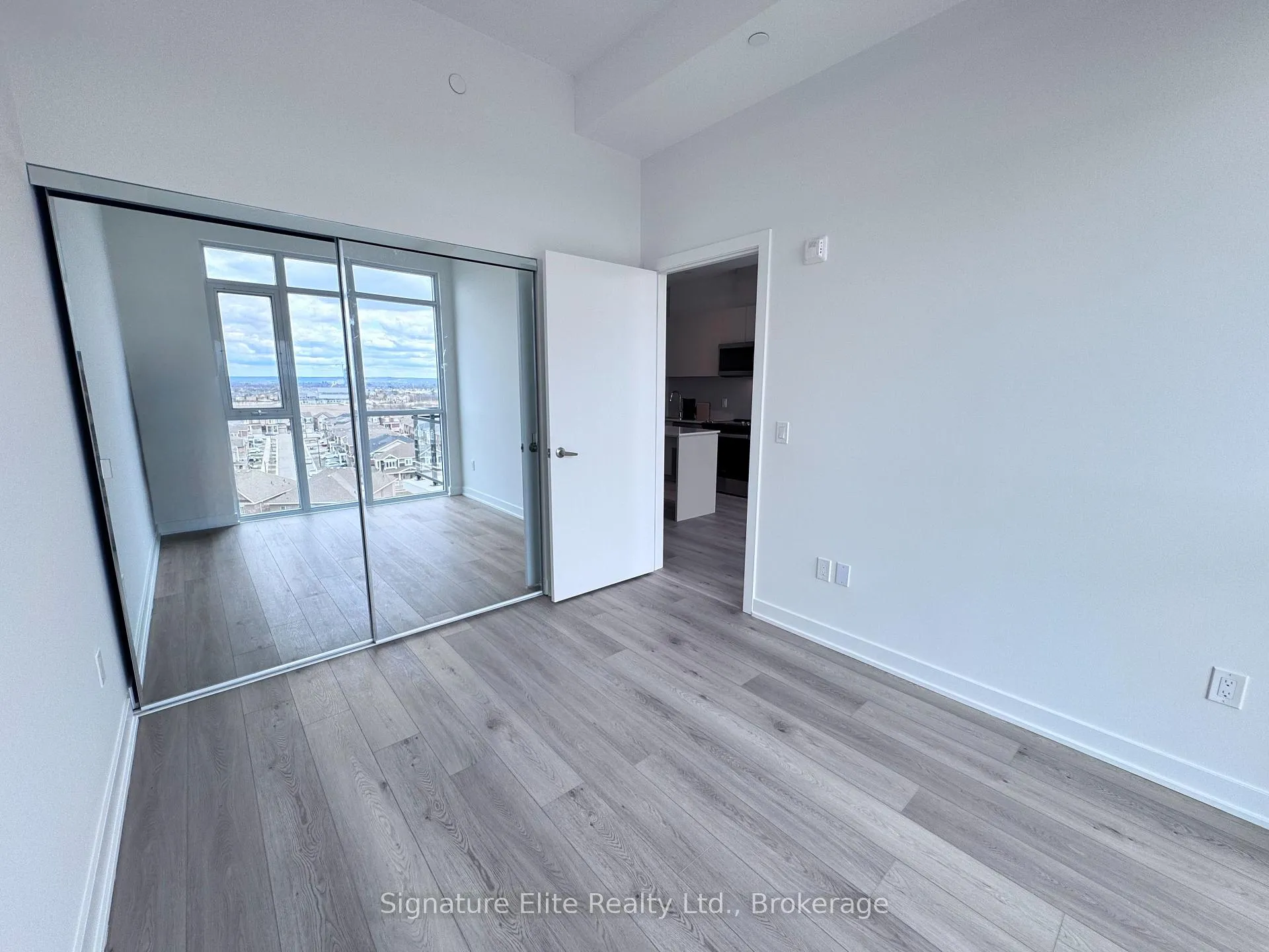 Photo 14 of Unit 805, 770 Whitlock Avenue, Milton, Cobban — HOMEH