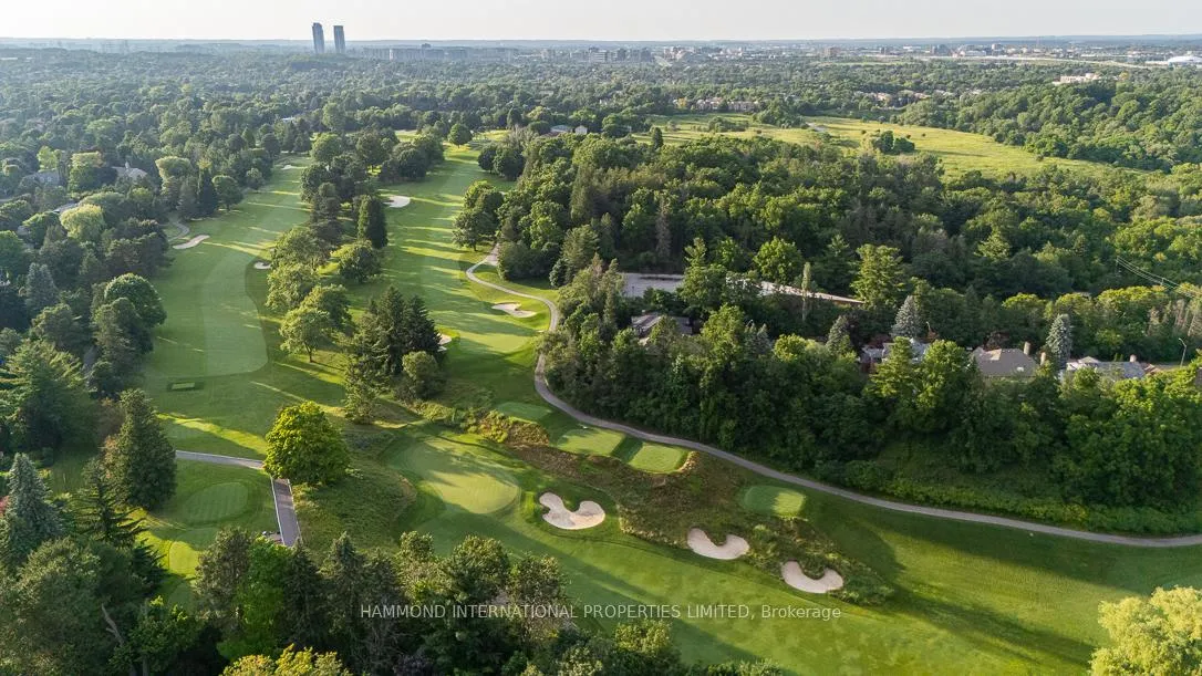 Photo 15 of 73 Fairway Heights Drive, Markham, Bayview Fairway-Bayview Country Club Estates — HOMEH