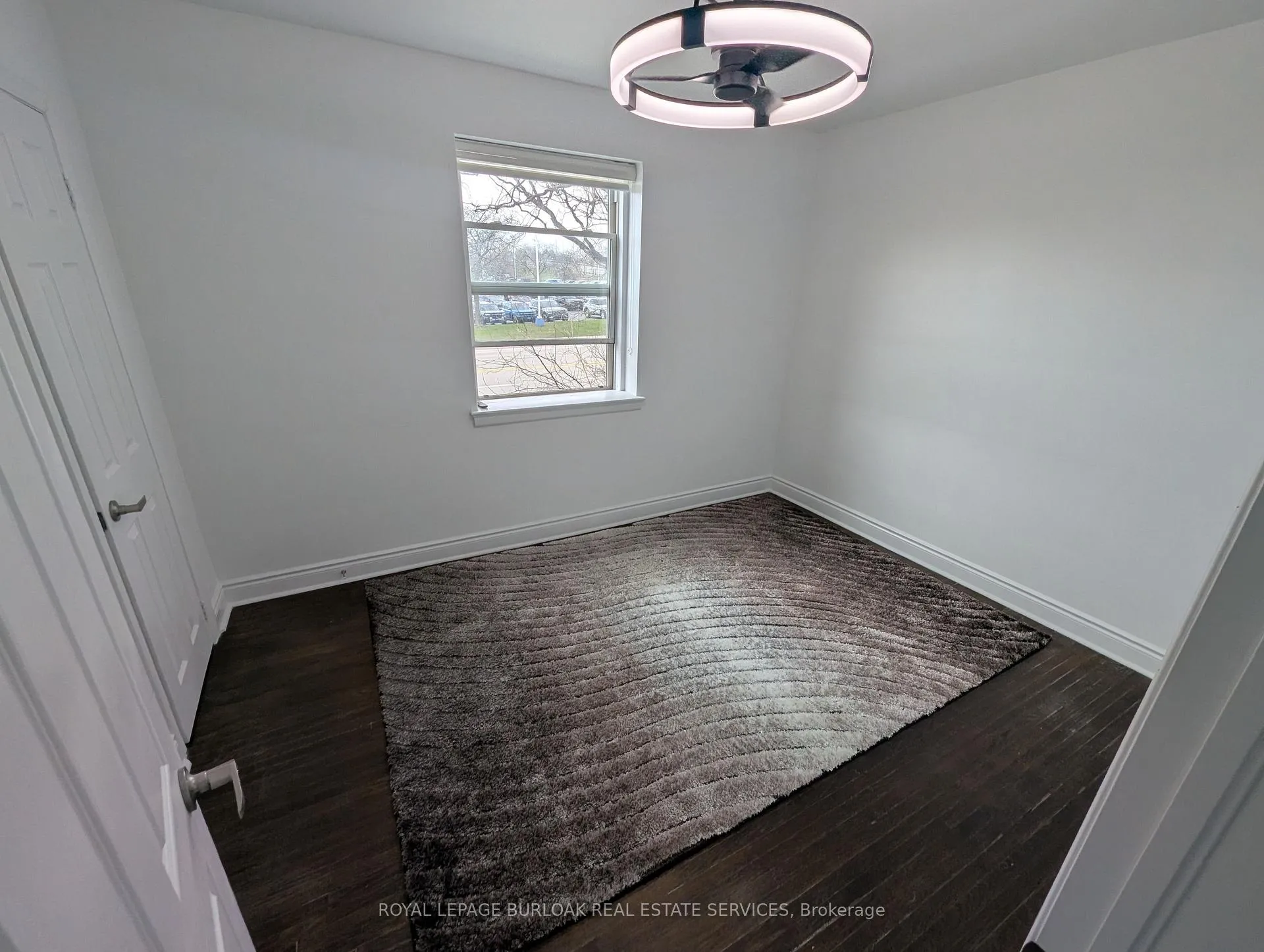 Photo 8 of Unit 3, 849 Brant Street, Burlington, Brant — HOMEH