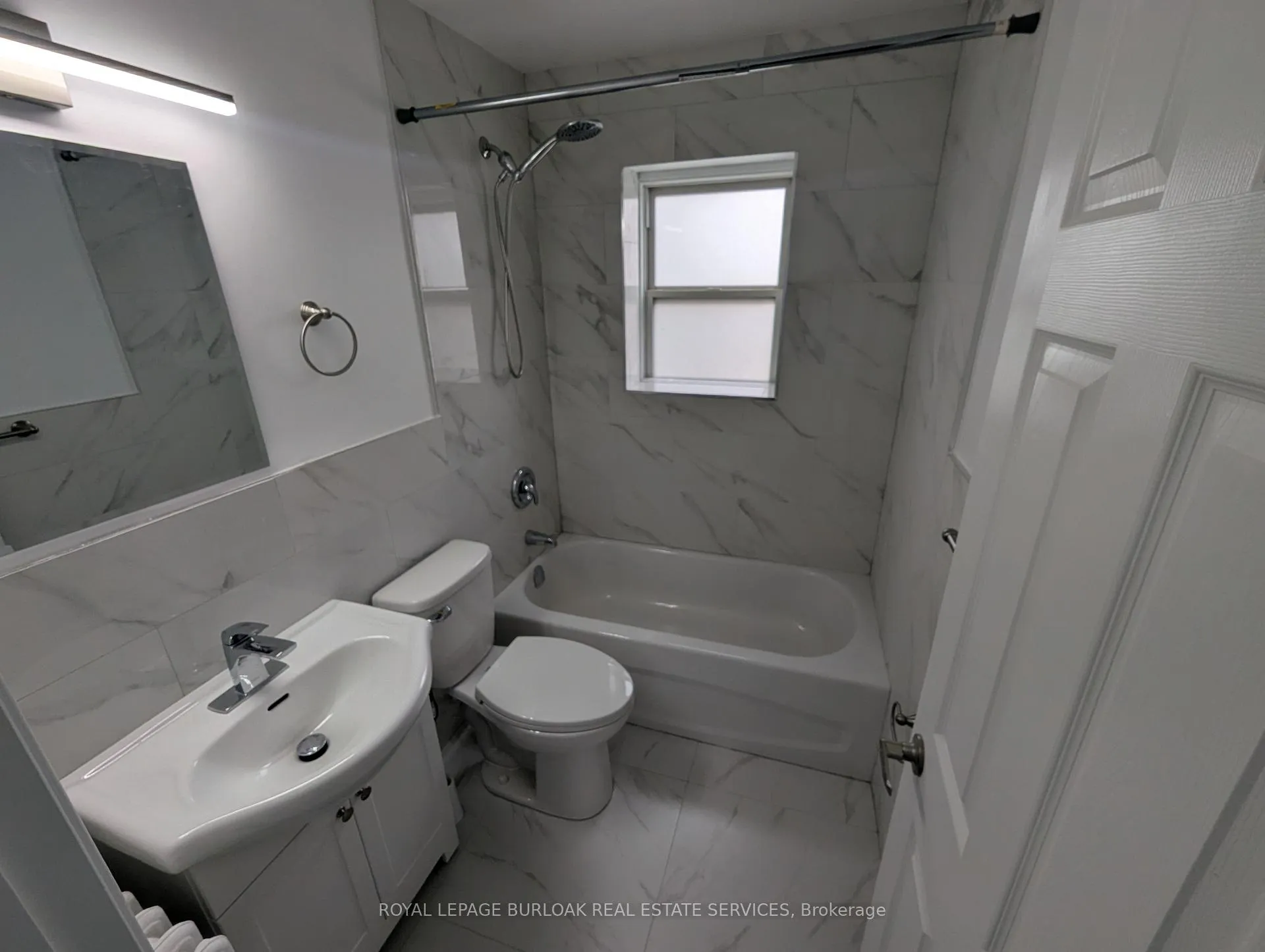 Photo 9 of Unit 3, 849 Brant Street, Burlington, Brant — HOMEH
