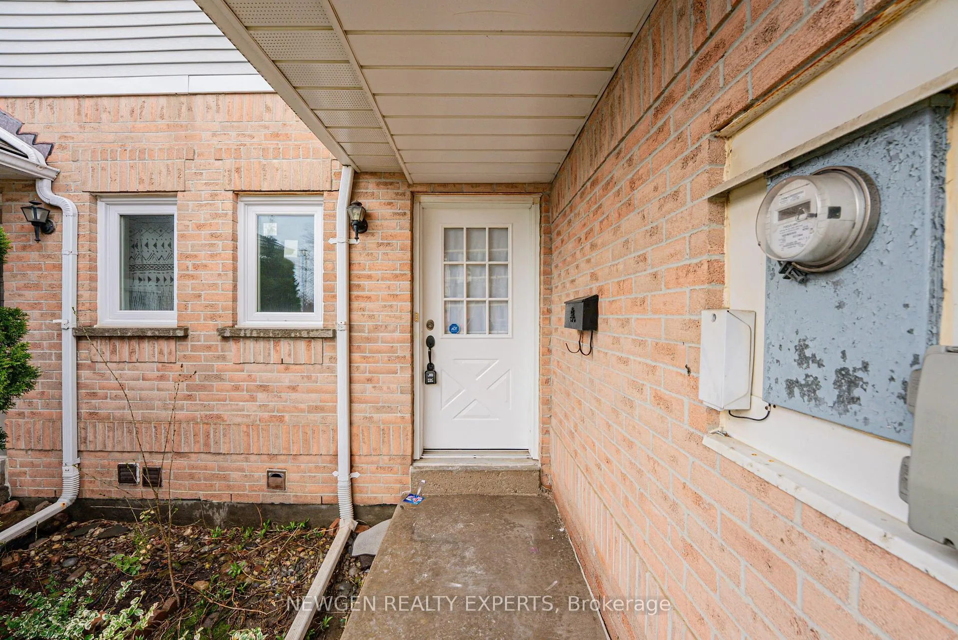 Photo 4 of 68 Wickstead Court, Brampton, Sandringham-Wellington — HOMEH