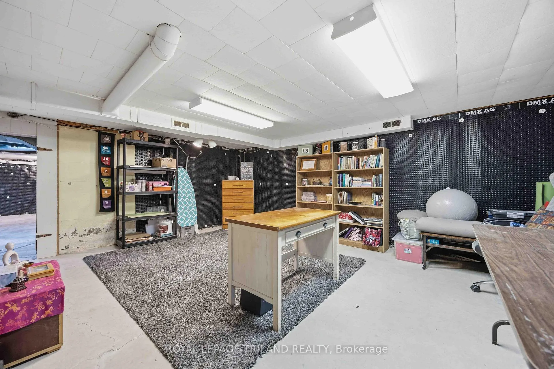 Photo 22 of 8376 Townsend Line, Lambton Shores, Arkona — HOMEH