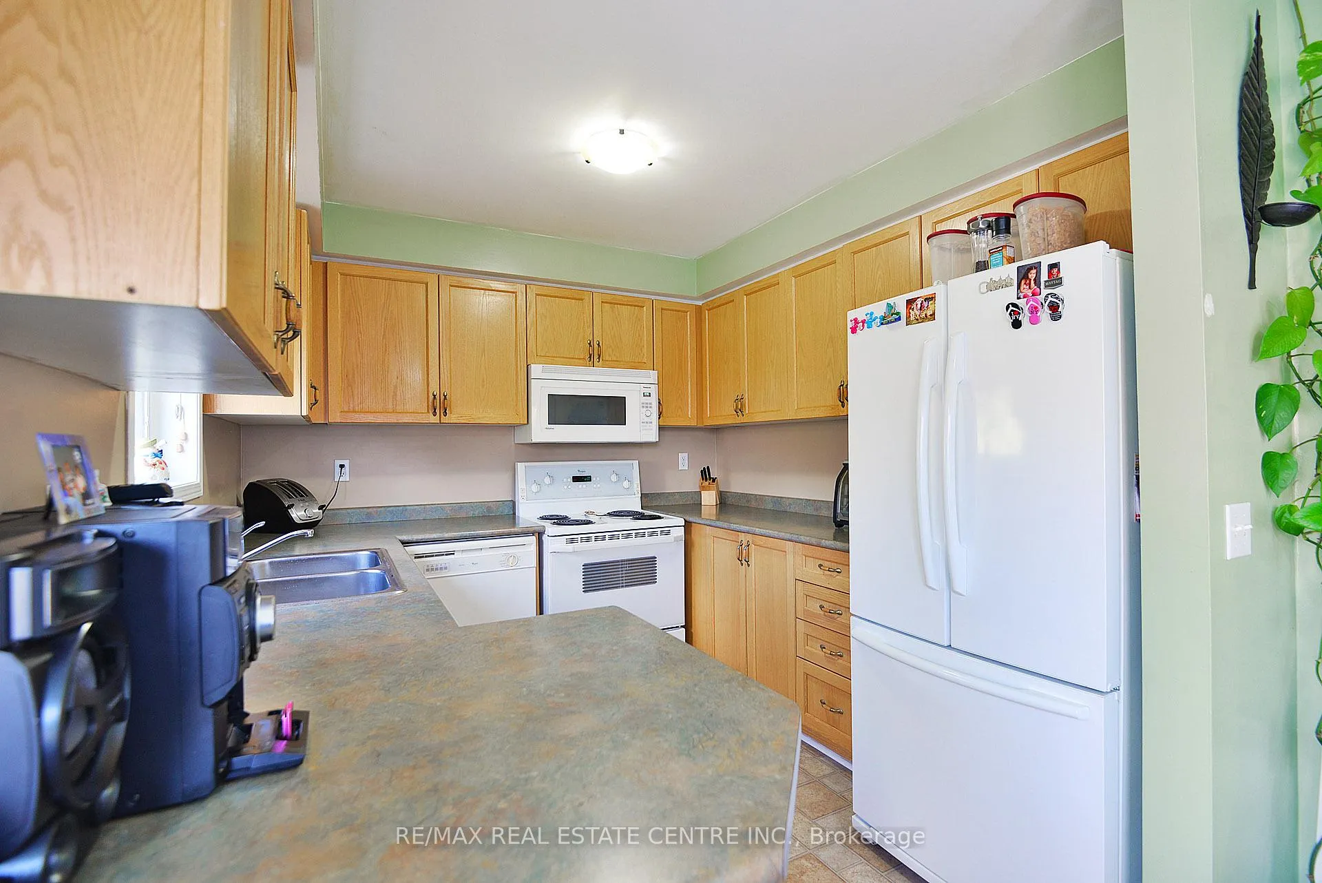 Photo 16 of 18 Nautical Drive, Brampton, Sandringham-Wellington — HOMEH