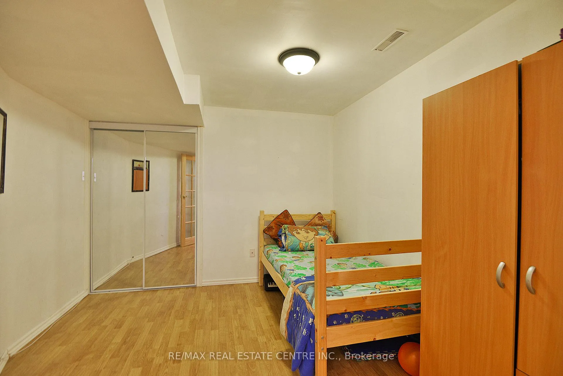 Photo 27 of 18 Nautical Drive, Brampton, Sandringham-Wellington — HOMEH